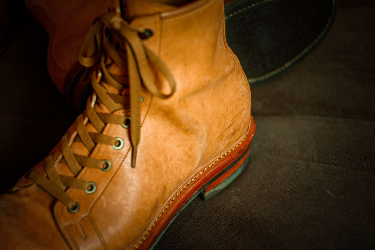 Photo by dhio on April 3, 2026 of the Mora Son Shoes Gelada in Maryam Natural Horsebutt.