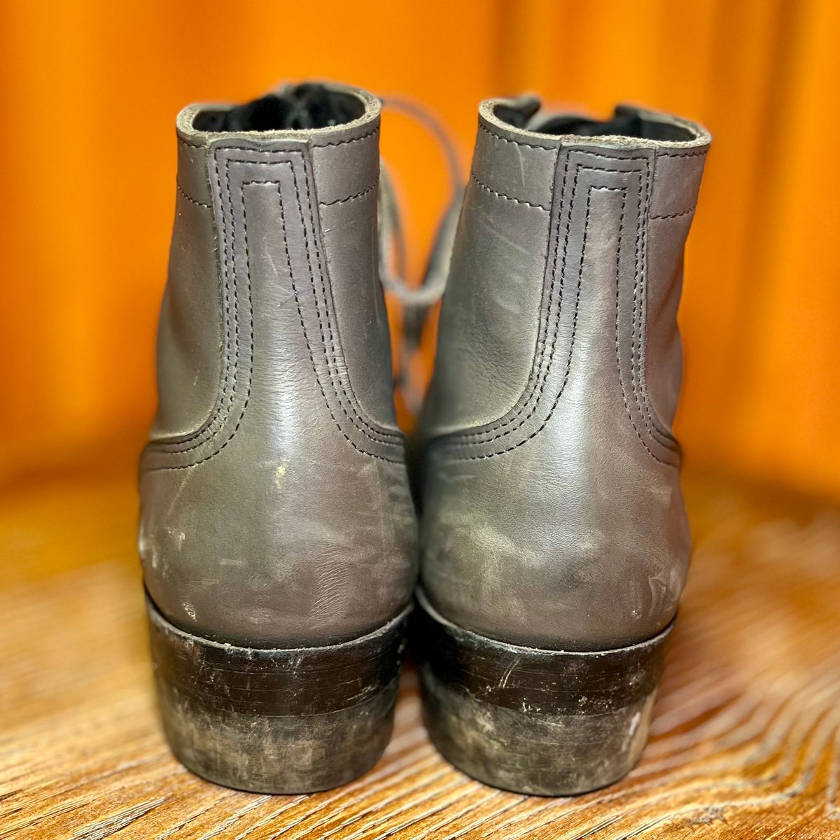 Photo by reedscruggs on November 5, 2024 of the Nicks Prospector in Nicks/Seidel 1964 Gray Smooth.