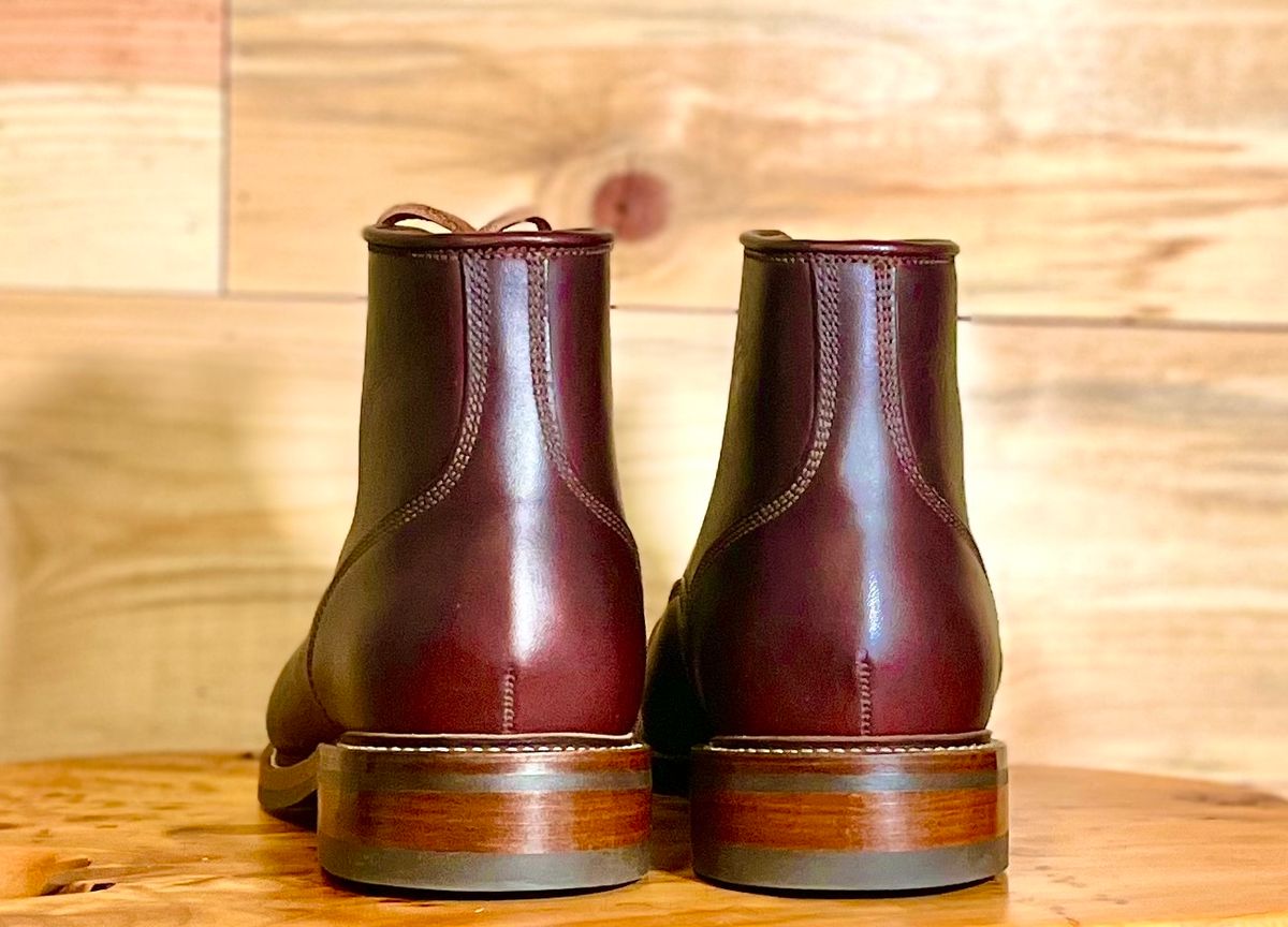 Photo by reedscruggs on October 1, 2024 of the Caswell Boot Company Carver in Wickett & Craig Chestnut Oiled Latigo.