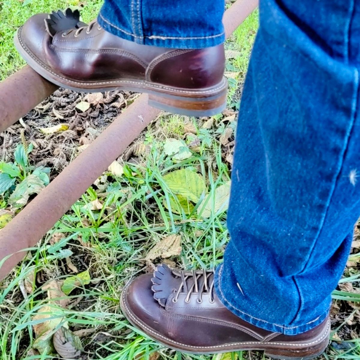 Photo by reedscruggs on October 13, 2024 of the Caswell Boot Company Carver in Wickett & Craig Chestnut Oiled Latigo.