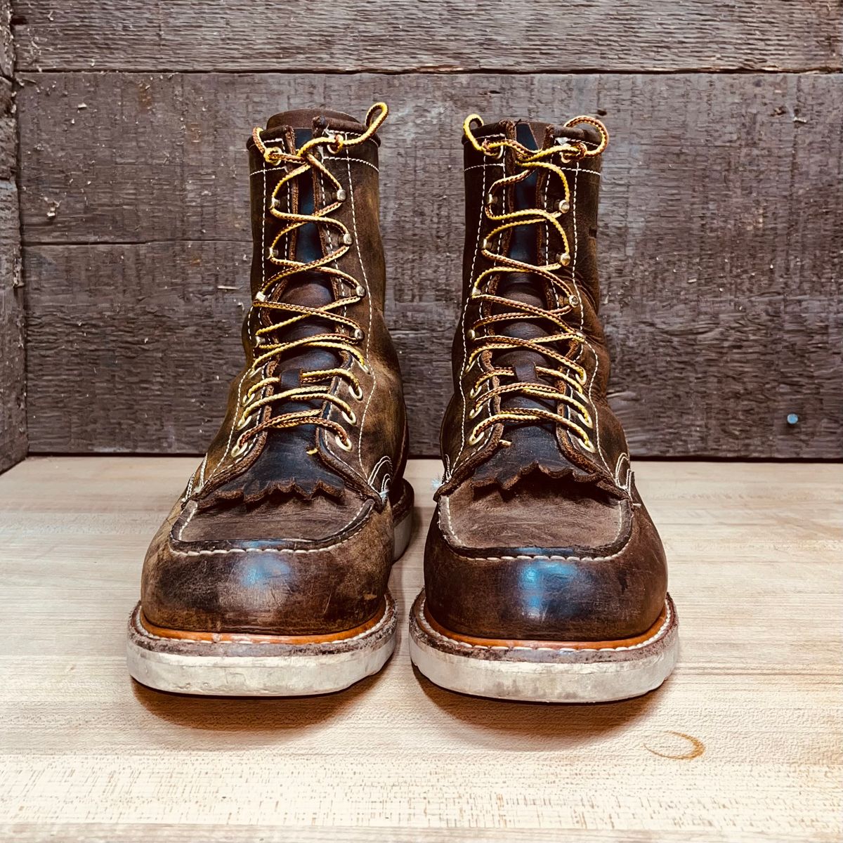 Photo by boot_loon on January 6, 2026 of the White's Perry 8" in Brown Distress.