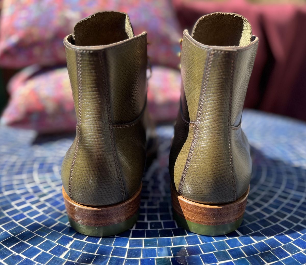 Photo by Repete10.5E on October 7, 2024 of the Iron Boots x Østmo Type 1 in 1786 Russian Reindeer Hide.