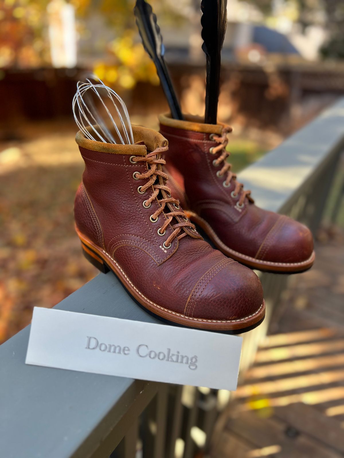 Photo by TelemarkTumalo on November 3, 2025 of the Kustom Kraft Model 1 in Kobel Russet Harness.