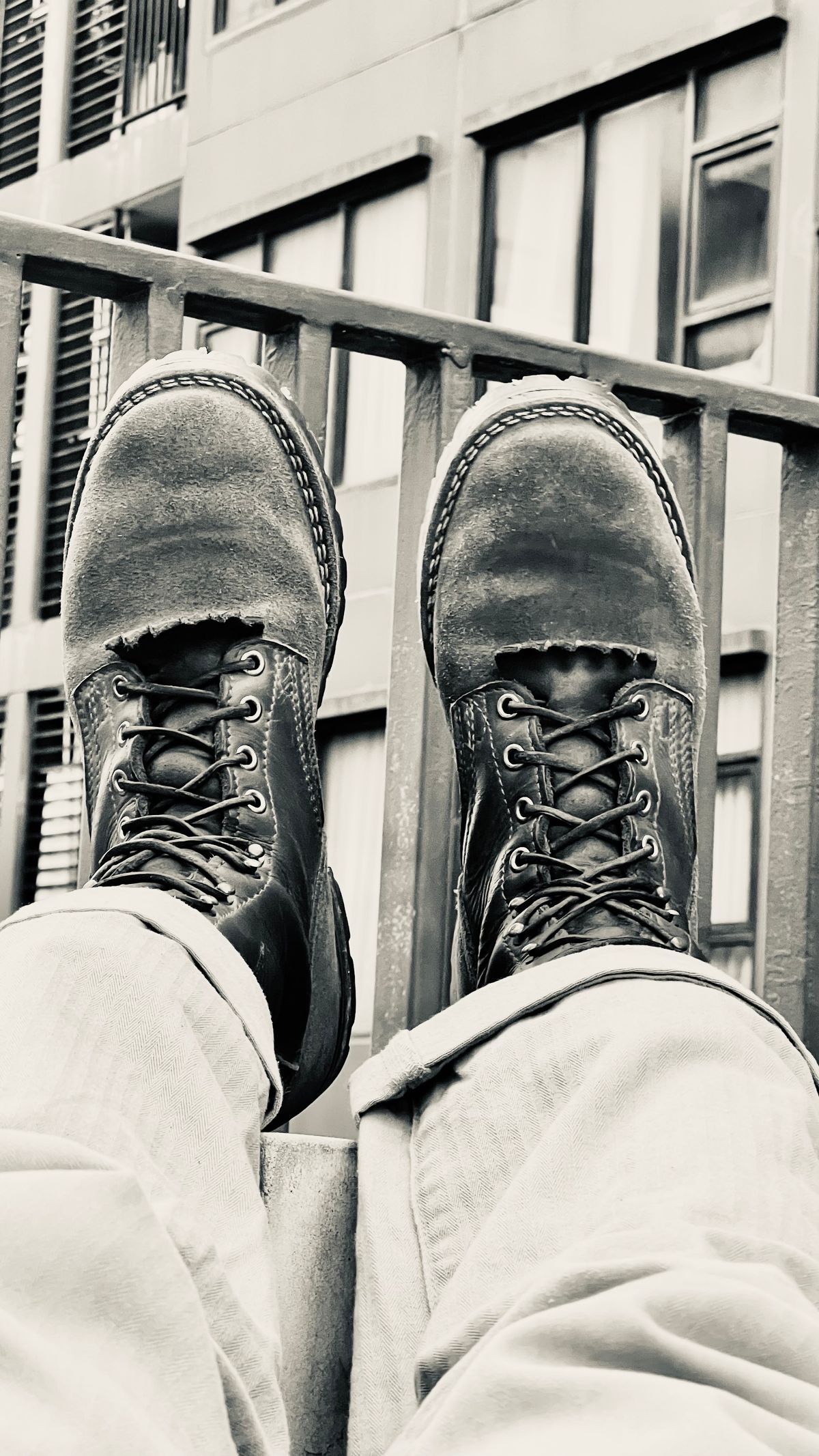 Photo by butcheredman on May 22, 2025 of the Nicks BuilderPro in Seidel 1964 Brown & Seidel 1964 Brown Roughout.