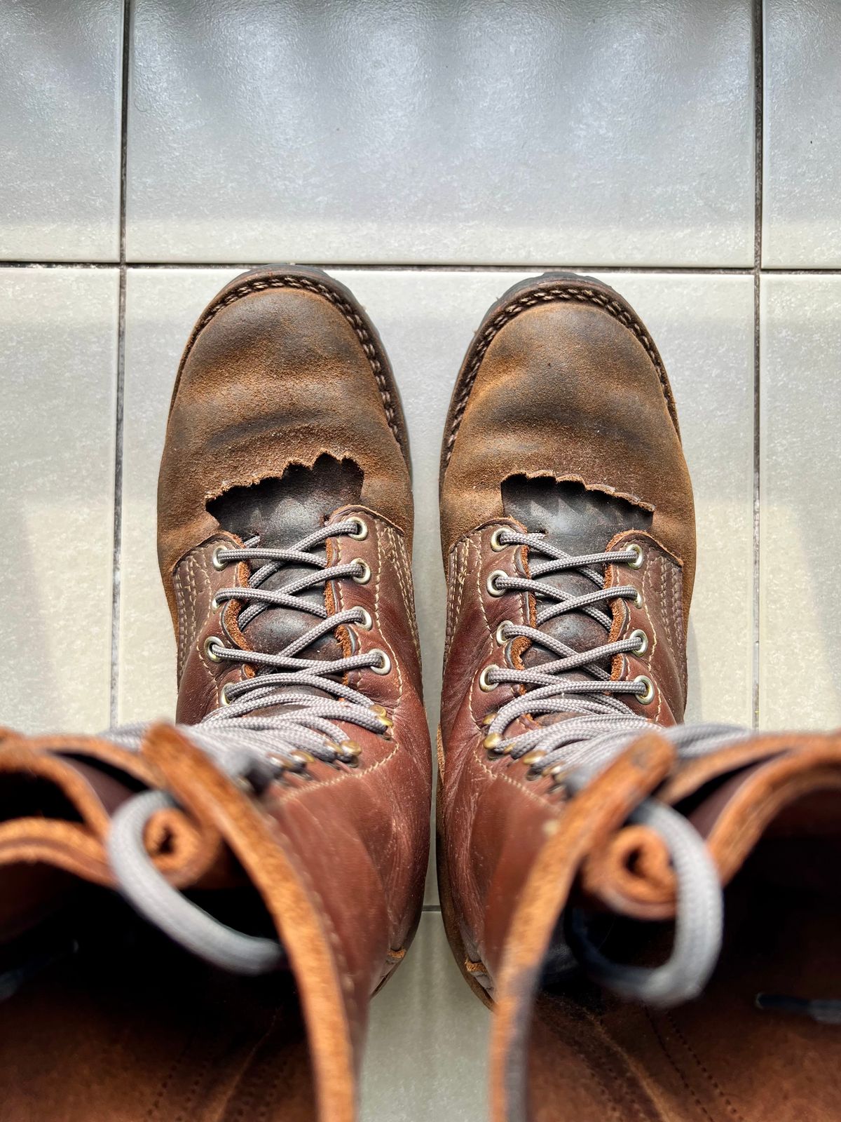 Photo by butcheredman on October 8, 2025 of the Nicks BuilderPro in Seidel 1964 Brown & Seidel 1964 Brown Roughout.