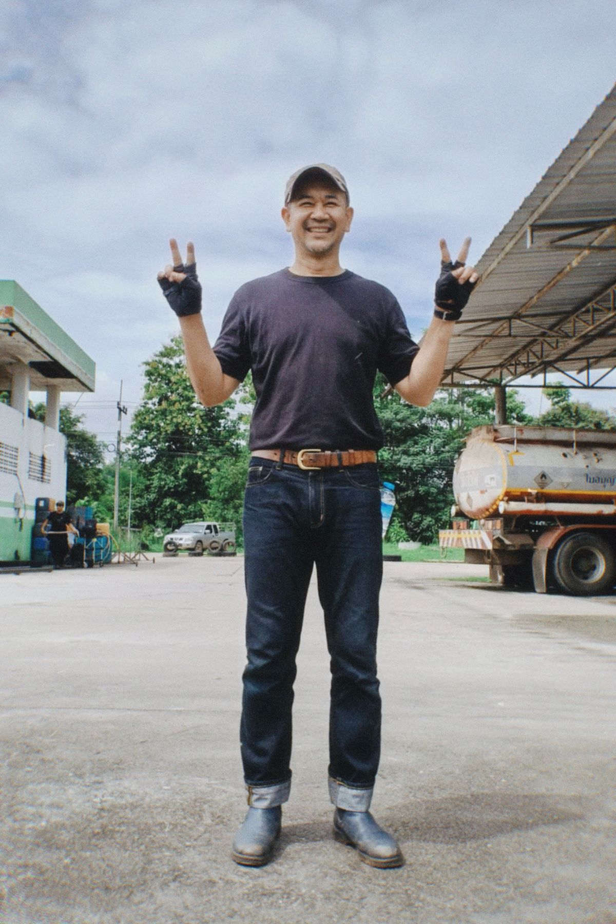 Photo by butcheredman on September 9, 2025 of the Blundstone Classic in Blundstone / Navy.