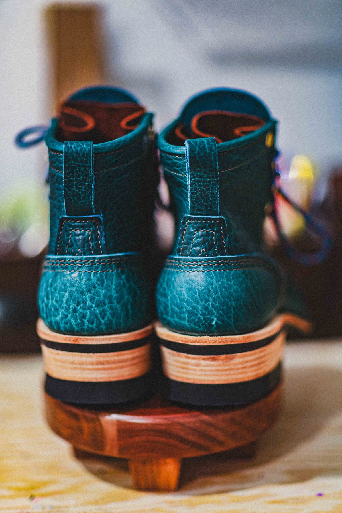 Photo by Dewanna.Wanga on October 1, 2025 of the Nicks Sample Sale MTO in Nicks / Law Tanning Turquoise Smooth Shrunken Bison.