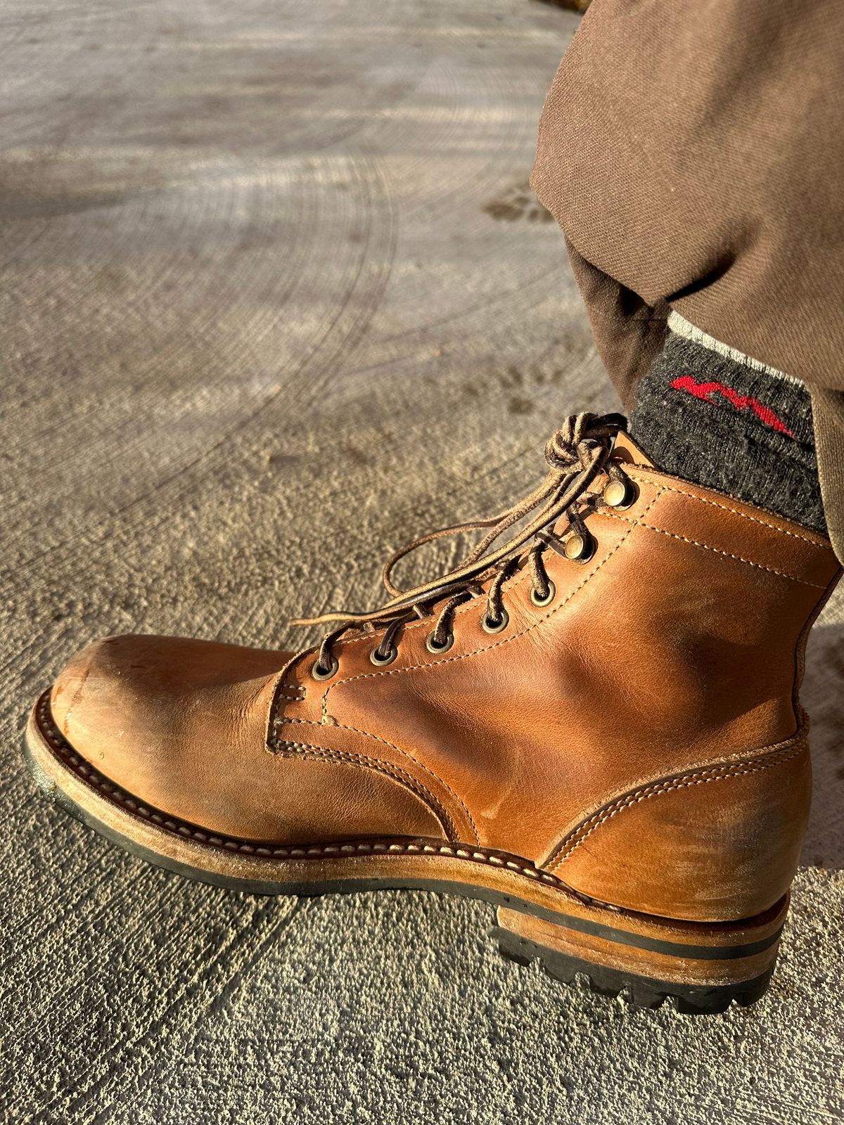 Photo by patrick_teana on December 30, 2024 of the Truman Plain Toe Boot in Sesame Double Shot.