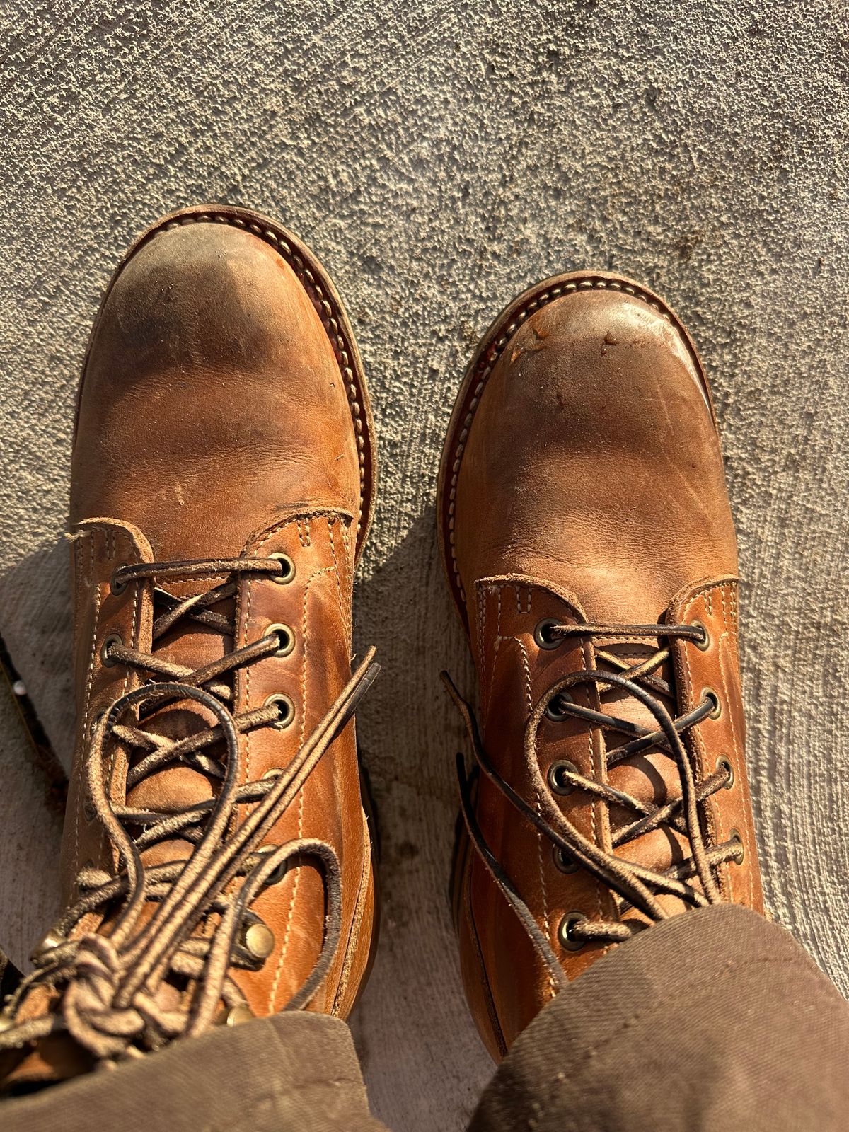 Photo by patrick_teana on December 30, 2024 of the Truman Plain Toe Boot in Sesame Double Shot.