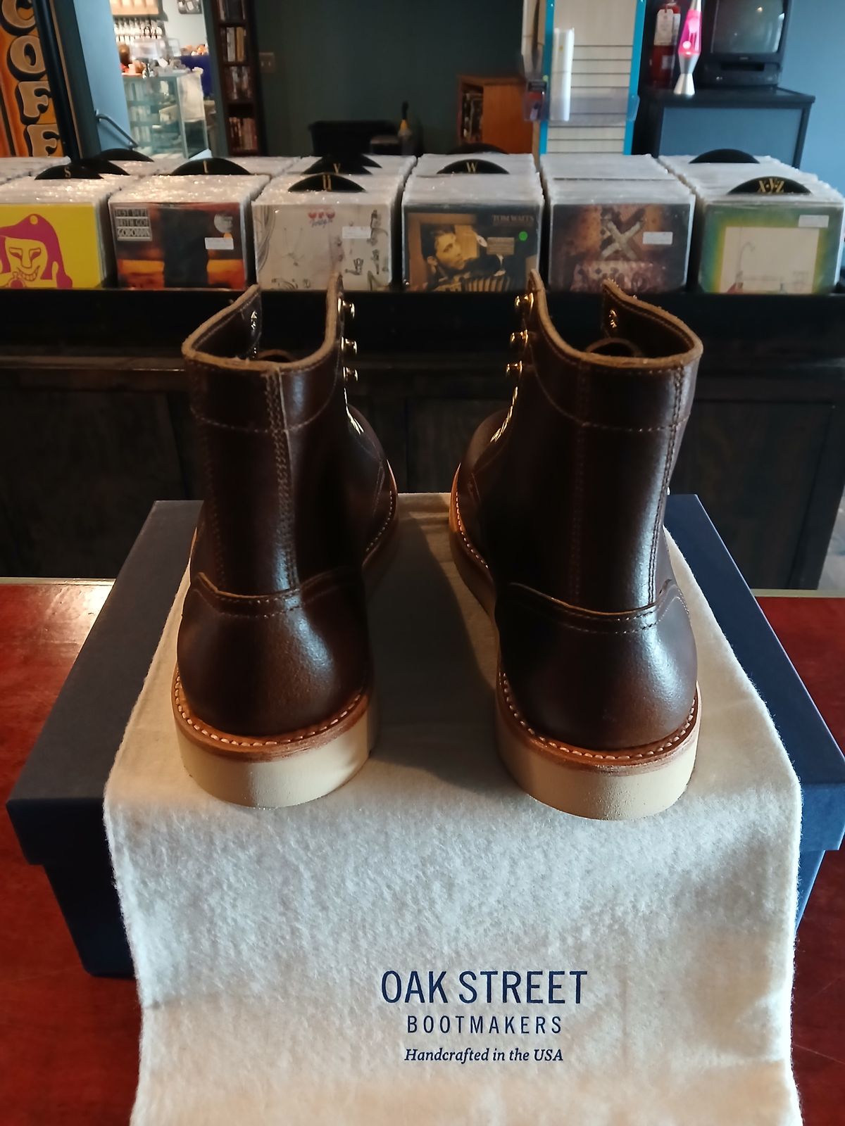 Photo by Natural1 on January 30, 2025 of the Oak Street Bootmakers Trench Boot in Horween Cinnamon Waxed Flesh.