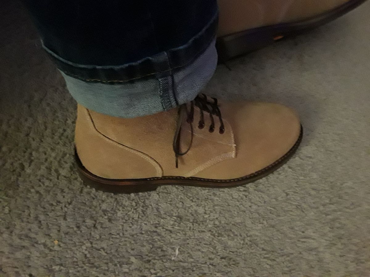 Photo by Natural1 on December 15, 2024 of the Oak Street Bootmakers Field Boot in Horween Natural Chromexcel Roughout.