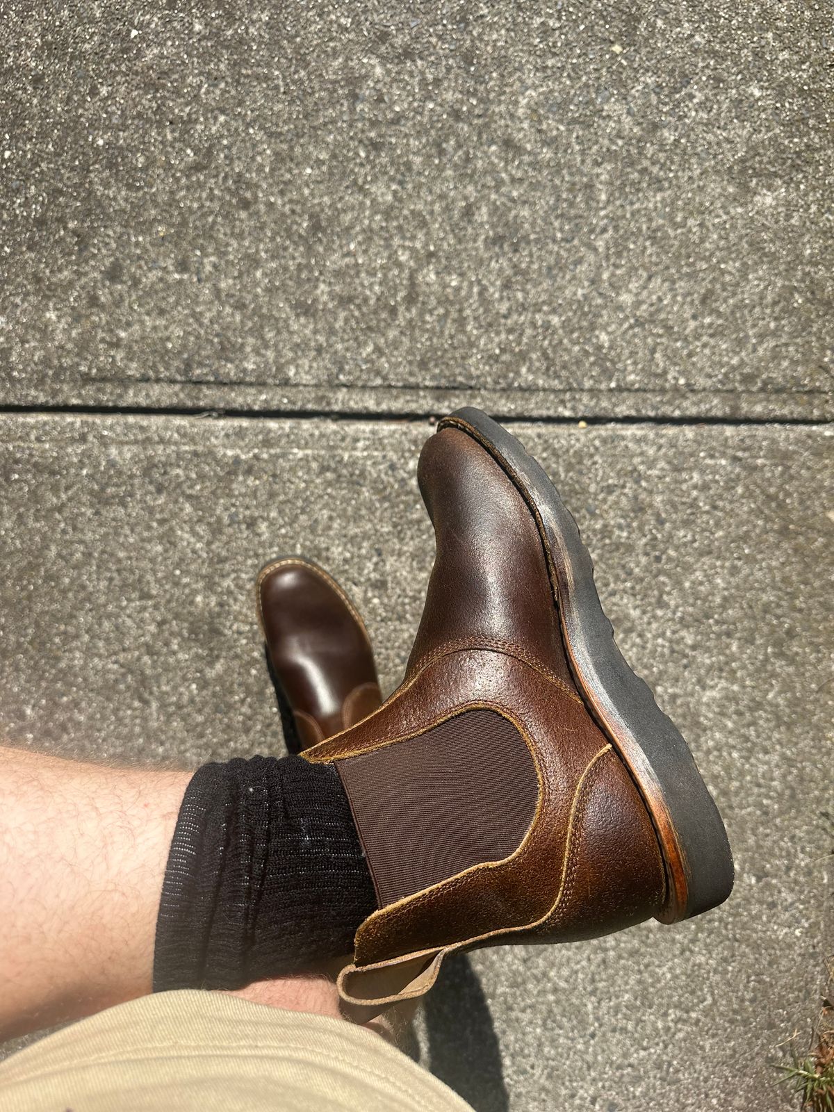 Photo by aussiebootboy on February 12, 2026 of the White's C350 Chelsea in Horween Cinnamon Waxed Flesh.