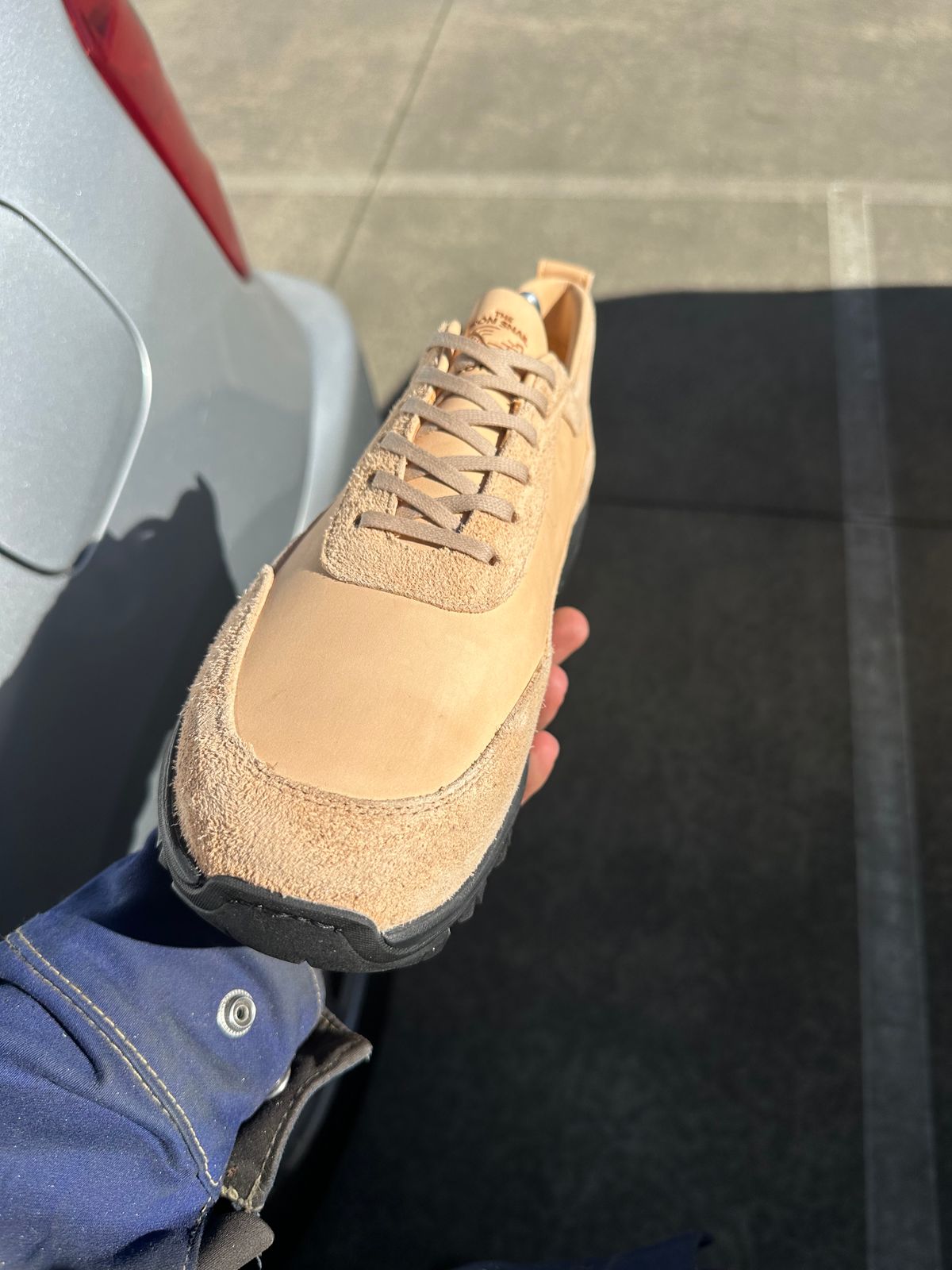 Photo by aussiebootboy on August 14, 2025 of the Goral Samara in Maryam Natural Veg Tan.