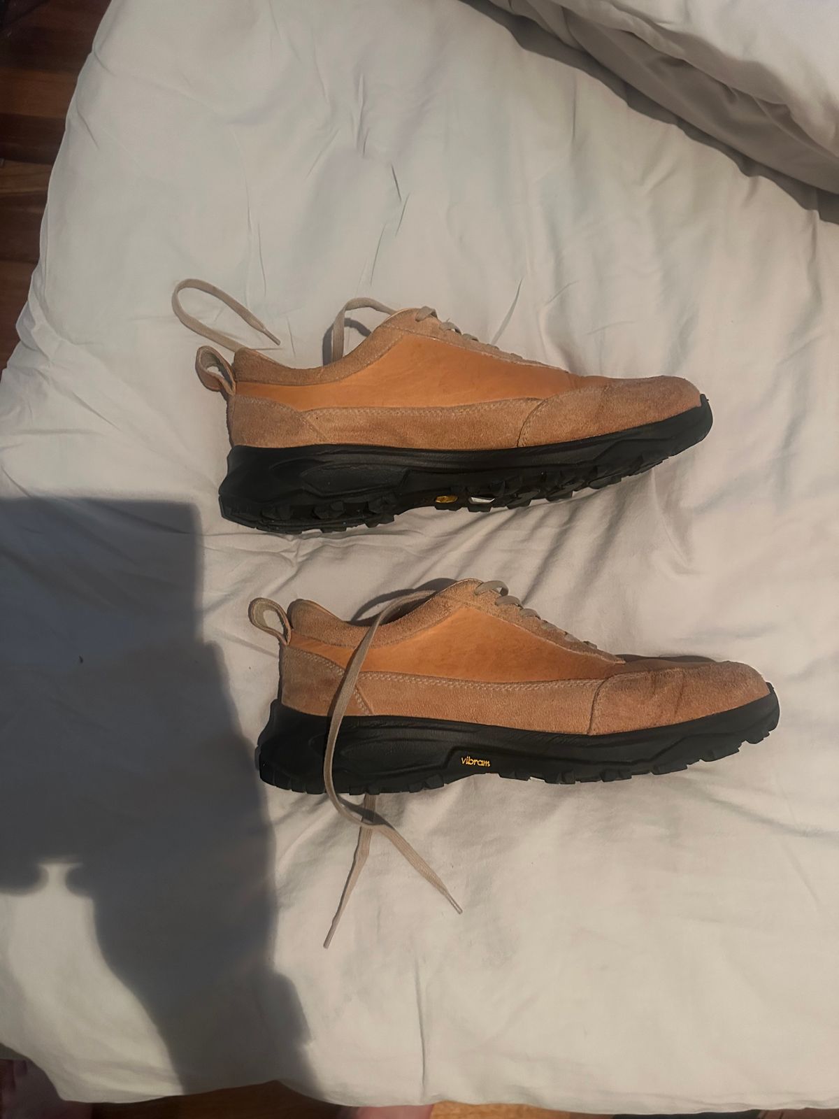 Photo by aussiebootboy on November 20, 2025 of the Goral Samara in Maryam Natural Veg Tan.