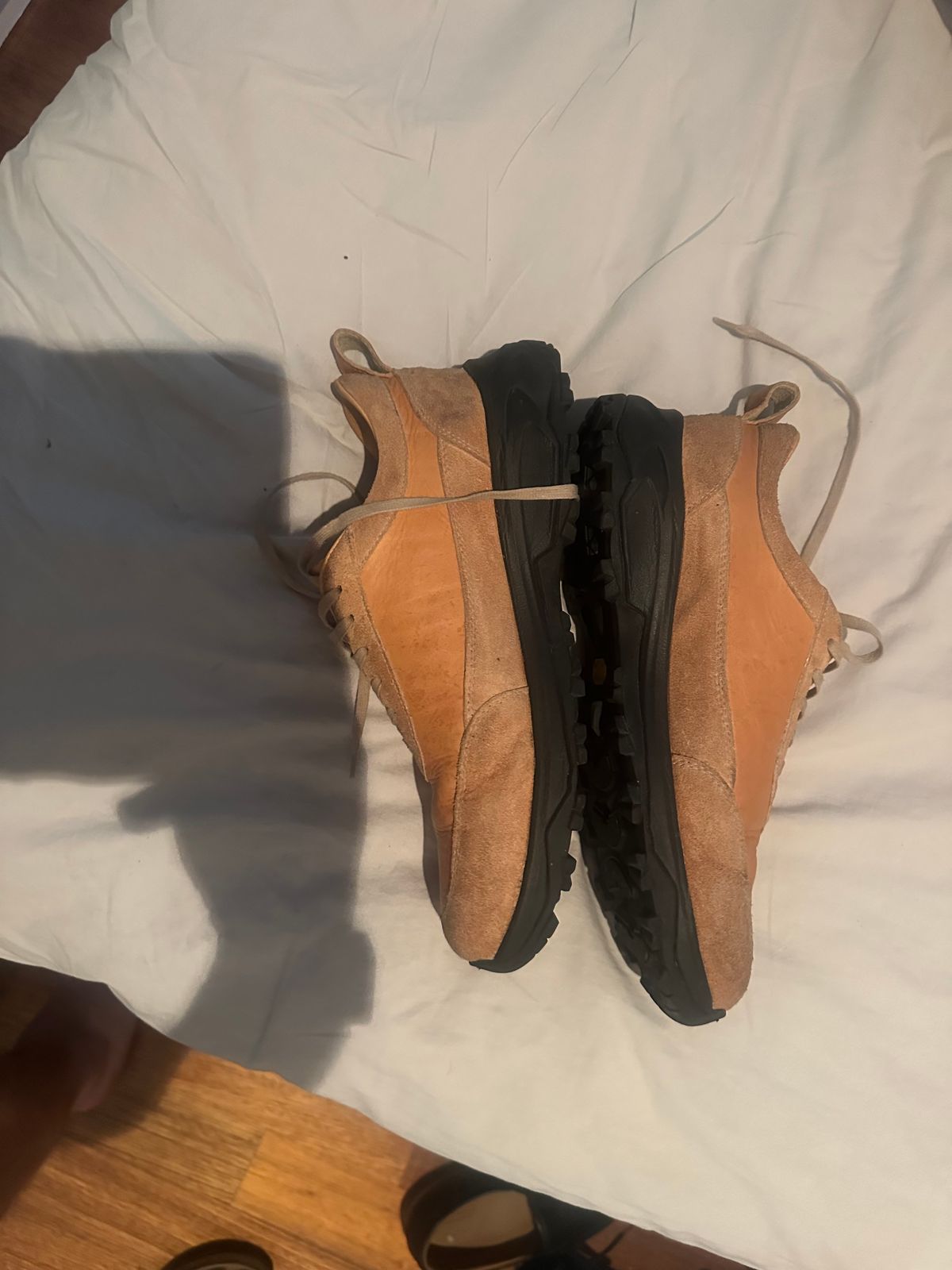 Photo by aussiebootboy on November 20, 2025 of the Goral Samara in Maryam Natural Veg Tan.