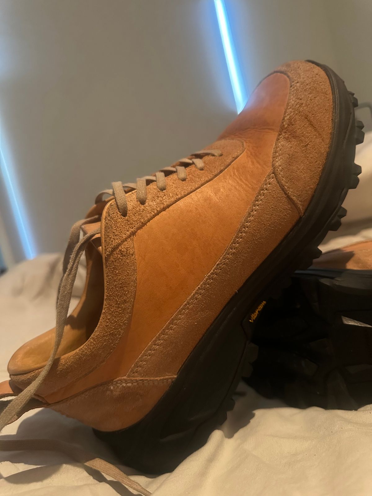 Photo by aussiebootboy on November 20, 2025 of the Goral Samara in Maryam Natural Veg Tan.