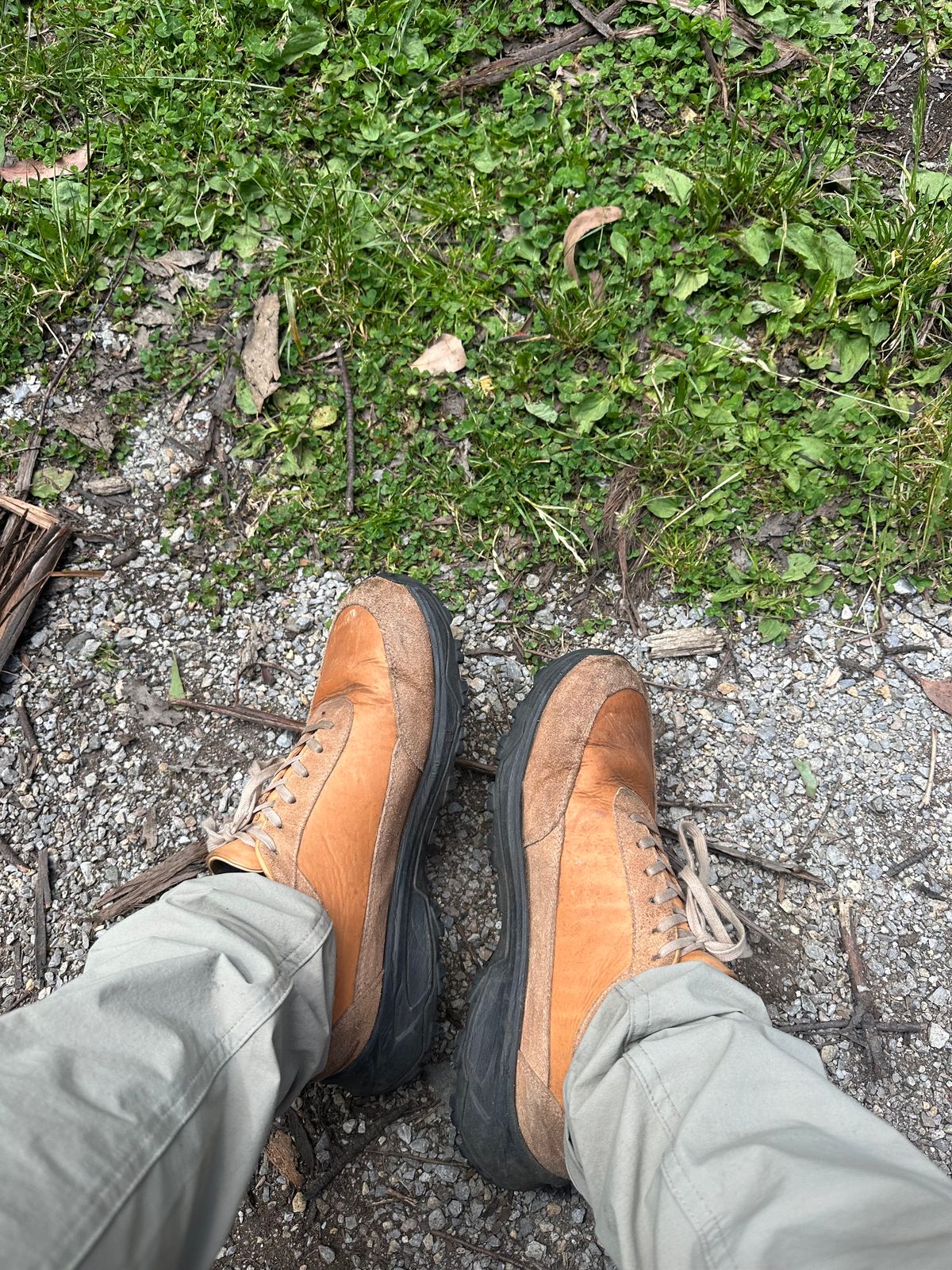 Photo by aussiebootboy on January 1, 2026 of the Goral Samara in Maryam Natural Veg Tan.