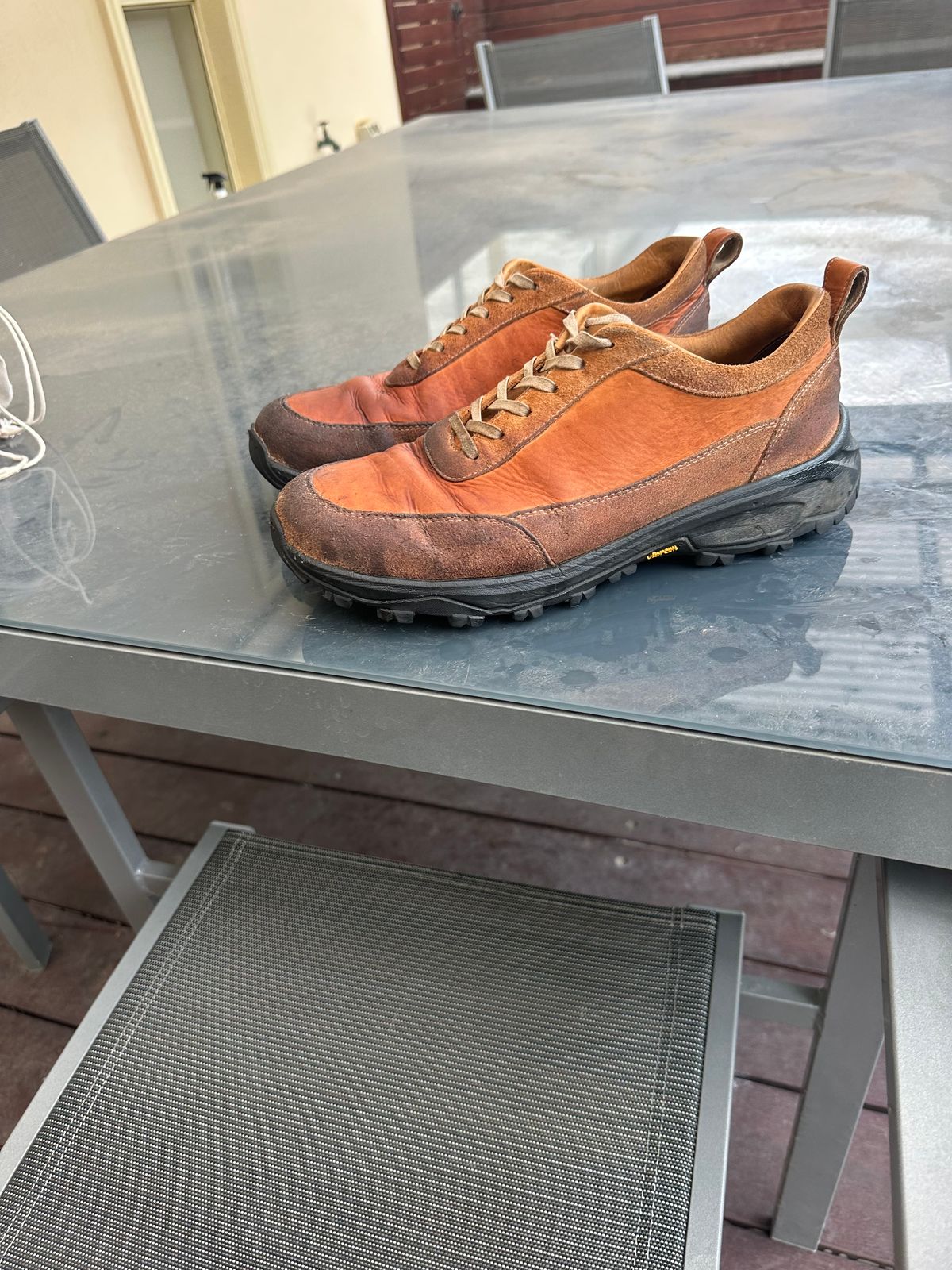 Photo by aussiebootboy on January 19, 2026 of the Goral Samara in Maryam Natural Veg Tan.