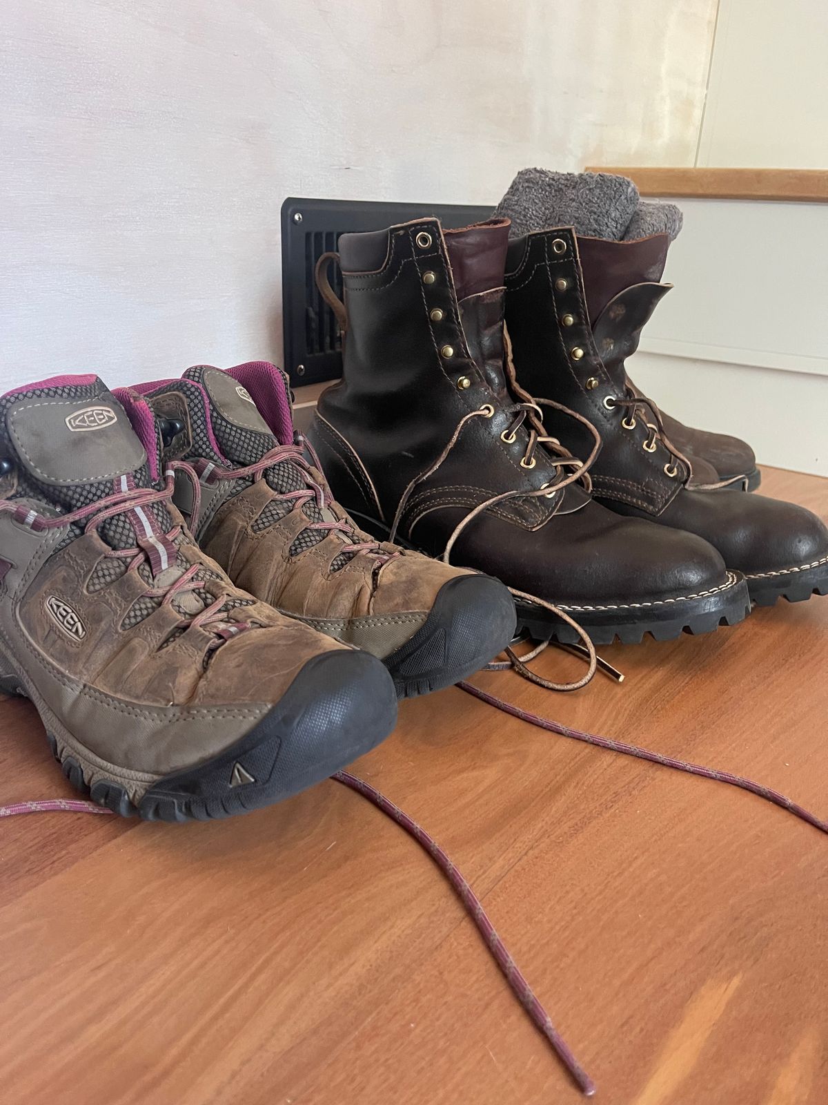 Photo by aussiebootboy on February 27, 2025 of the Nicks X Parkhurst V3 in Horween Brown Waxed Flesh.