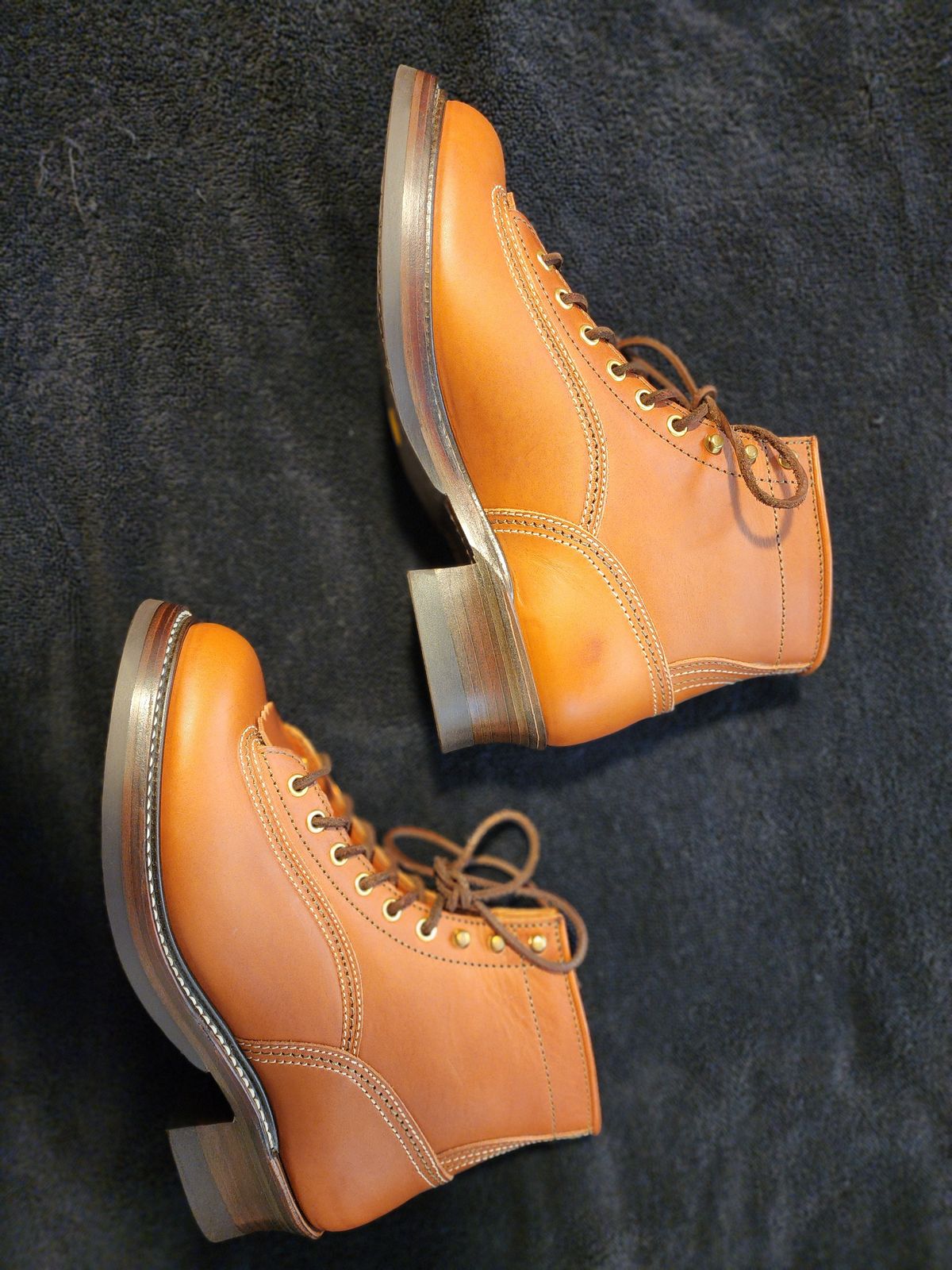 Photo by jr_gonz on October 3, 2025 of the John Lofgren Donkey Puncher Boots in Badalassi Carlo Leather cognac.