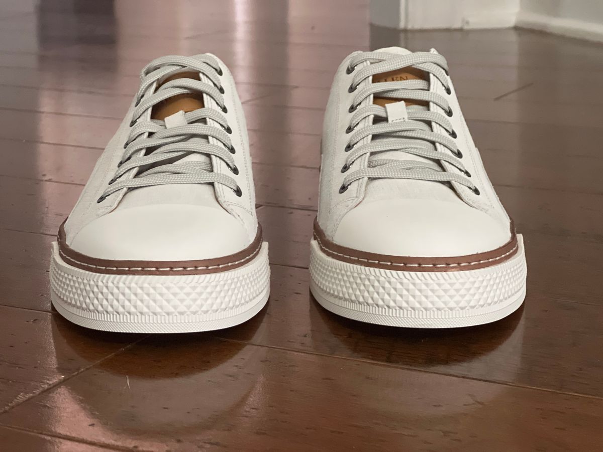 Photo by PatinaEnvy on May 4, 2024 of the Allen Edmonds Pasadena in Off White Suede & Soft Suede Liner.