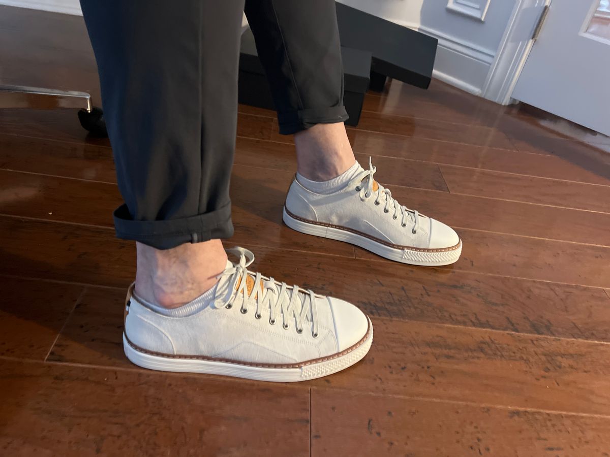 Photo by PatinaEnvy on May 9, 2024 of the Allen Edmonds Pasadena in Off White Suede & Soft Suede Liner.