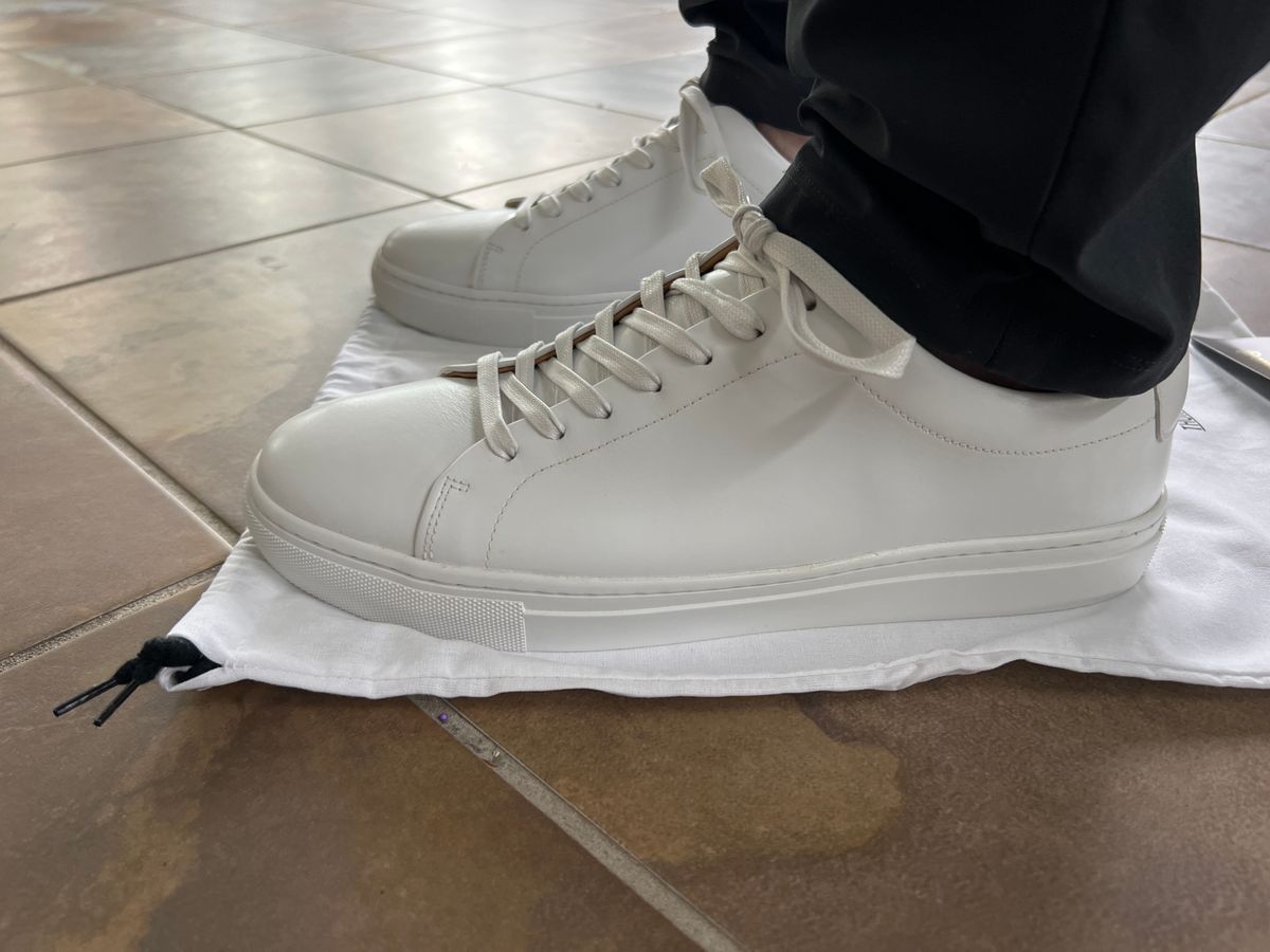 Photo by PatinaEnvy on May 6, 2024 of the Thursday Encore White in Whote Italian Napa Leather & Calf Skin Lining.