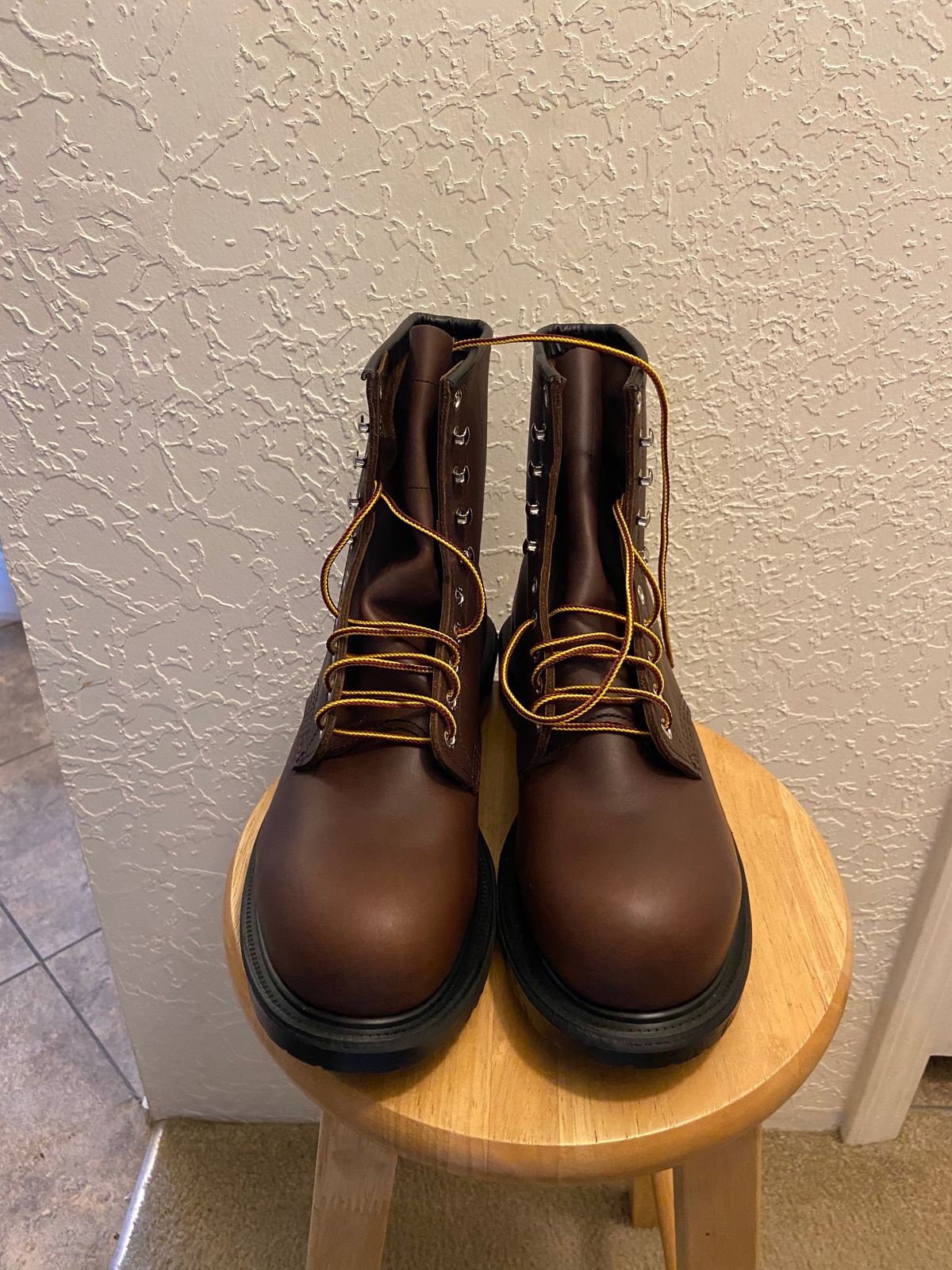 Photo by Dannymize on October 2, 2024 of the Red Wing 2233 in Full Grain Oiled.