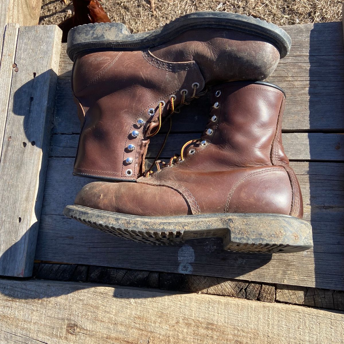 Photo by Dannymize on January 1, 2025 of the Red Wing 2233 in Full Grain Oiled.