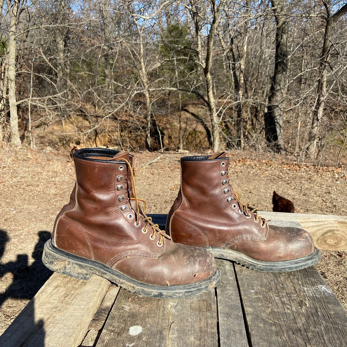 Photo by Dannymize on January 1, 2025 of the Red Wing 2233 in Full Grain Oiled.