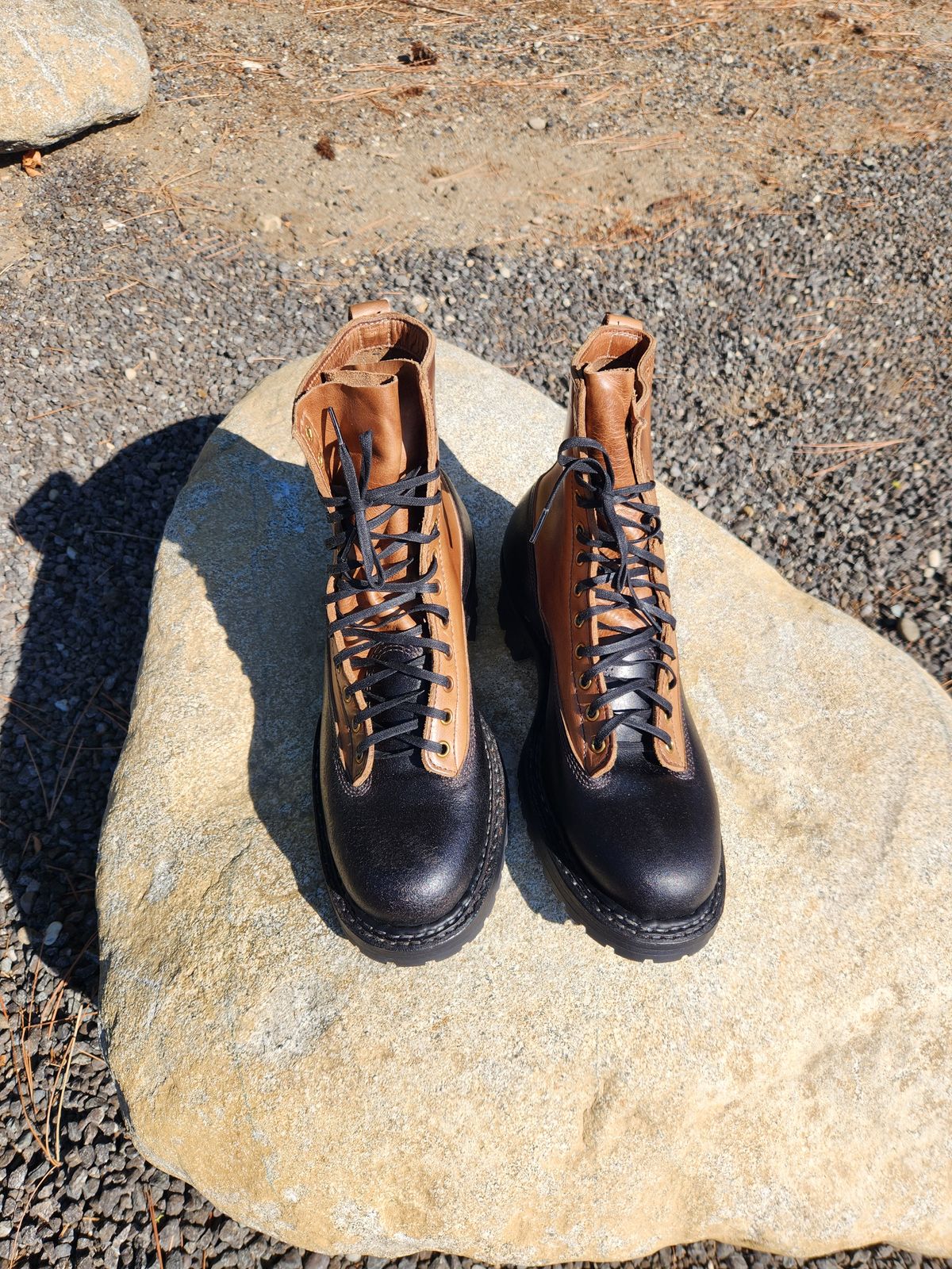 Photo by nickjack on October 3, 2025 of the White's x Division Road LTT Logger 375 in Horween Natural Chromexcel & Horween Black Waxed Flesh.