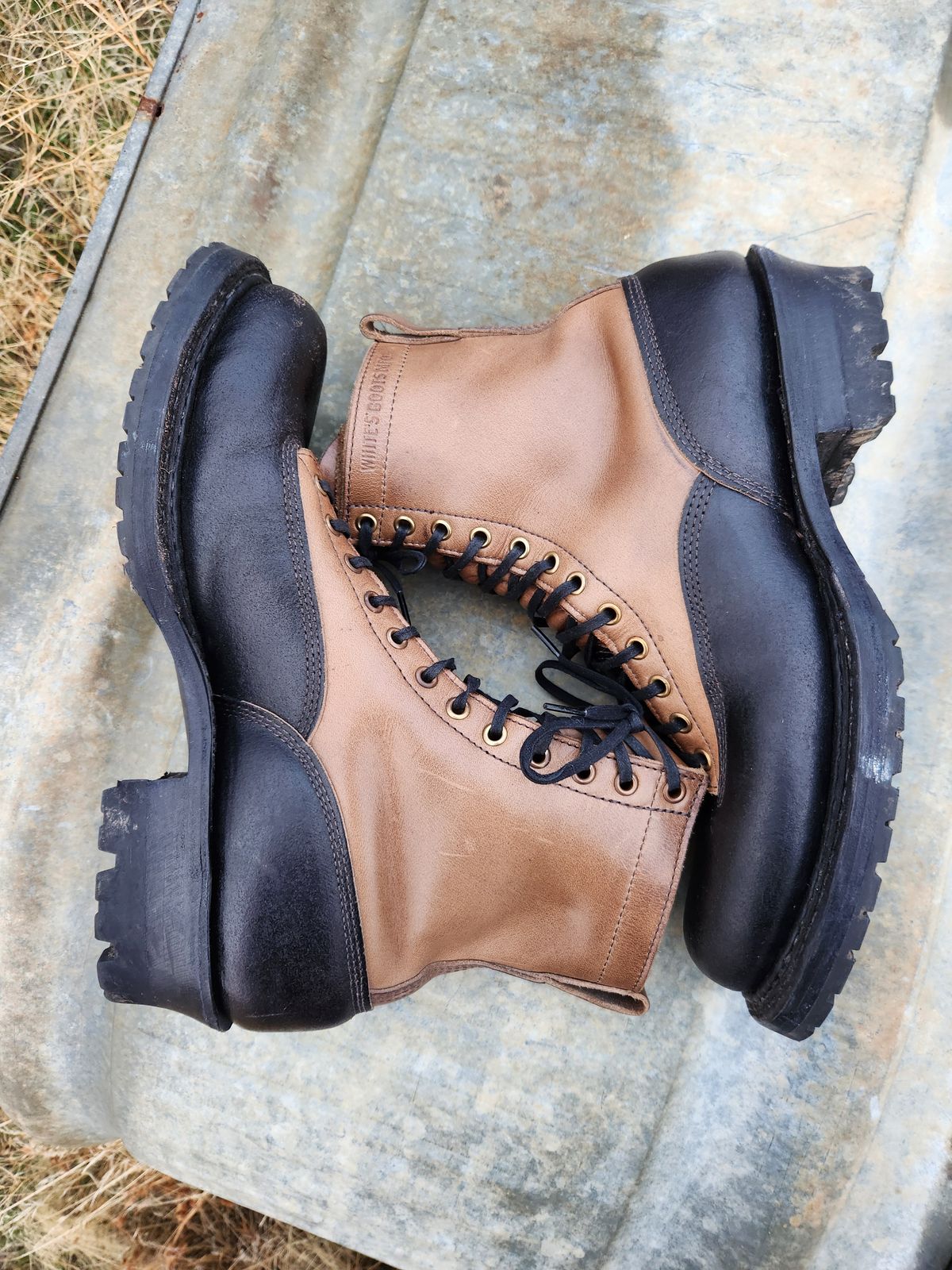 Photo by nickjack on November 4, 2025 of the White's x Division Road LTT Logger 375 in Horween Natural Chromexcel & Horween Black Waxed Flesh.