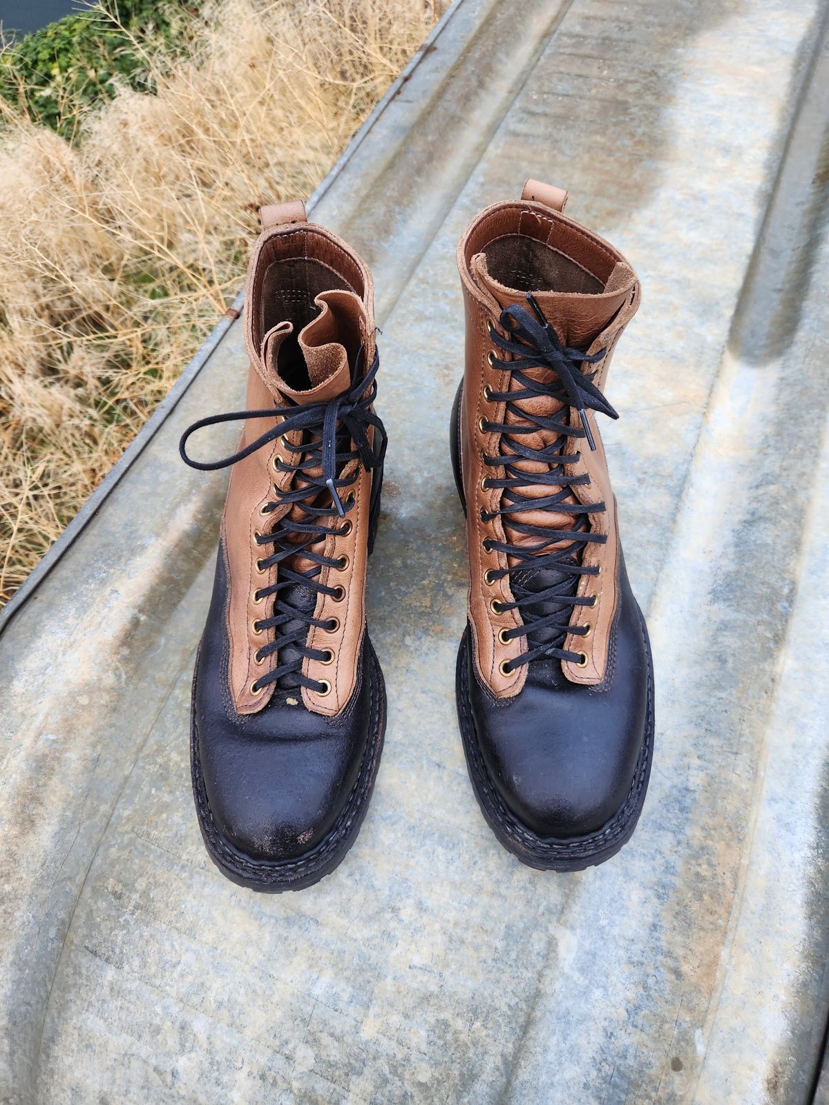 Photo by nickjack on November 4, 2025 of the White's x Division Road LTT Logger 375 in Horween Natural Chromexcel & Horween Black Waxed Flesh.