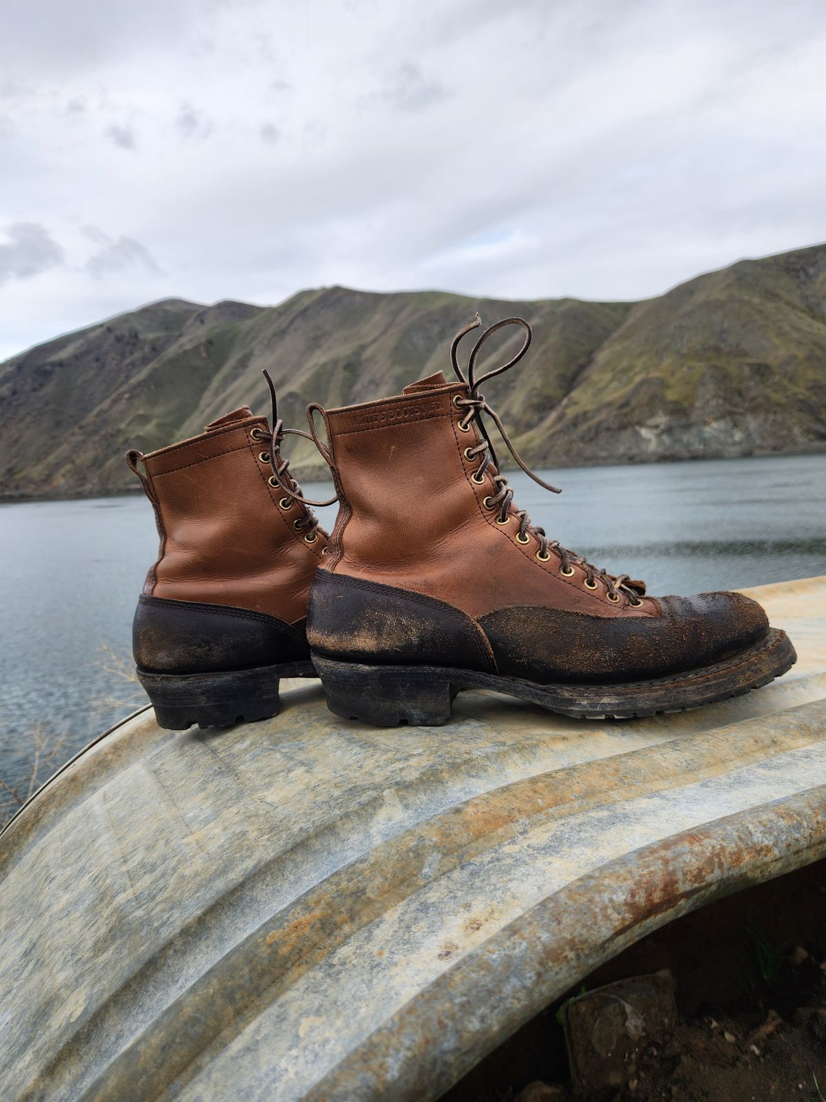 Photo by nickjack on April 2, 2026 of the White's x Division Road LTT Logger 375 in Horween Natural Chromexcel & Horween Black Waxed Flesh.