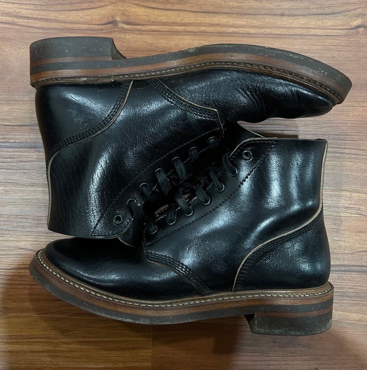 Photo by woolwonders on May 16, 2025 of the John Lofgren M-43 Service Shoes in Shinki Black Teacore Horsebutt.