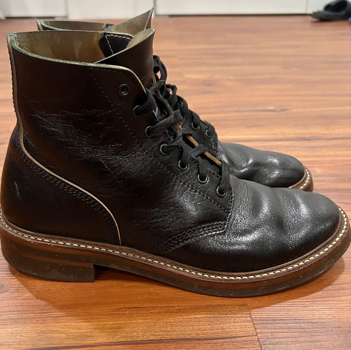 Photo by woolwonders on June 16, 2025 of the John Lofgren M-43 Service Shoes in Shinki Black Teacore Horsebutt.