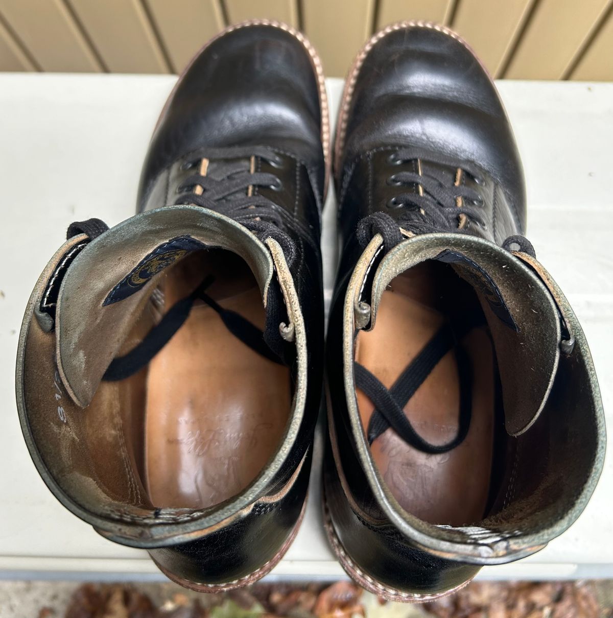 Photo by woolwonders on September 17, 2025 of the John Lofgren M-43 Service Shoes in Shinki Black Teacore Horsebutt.