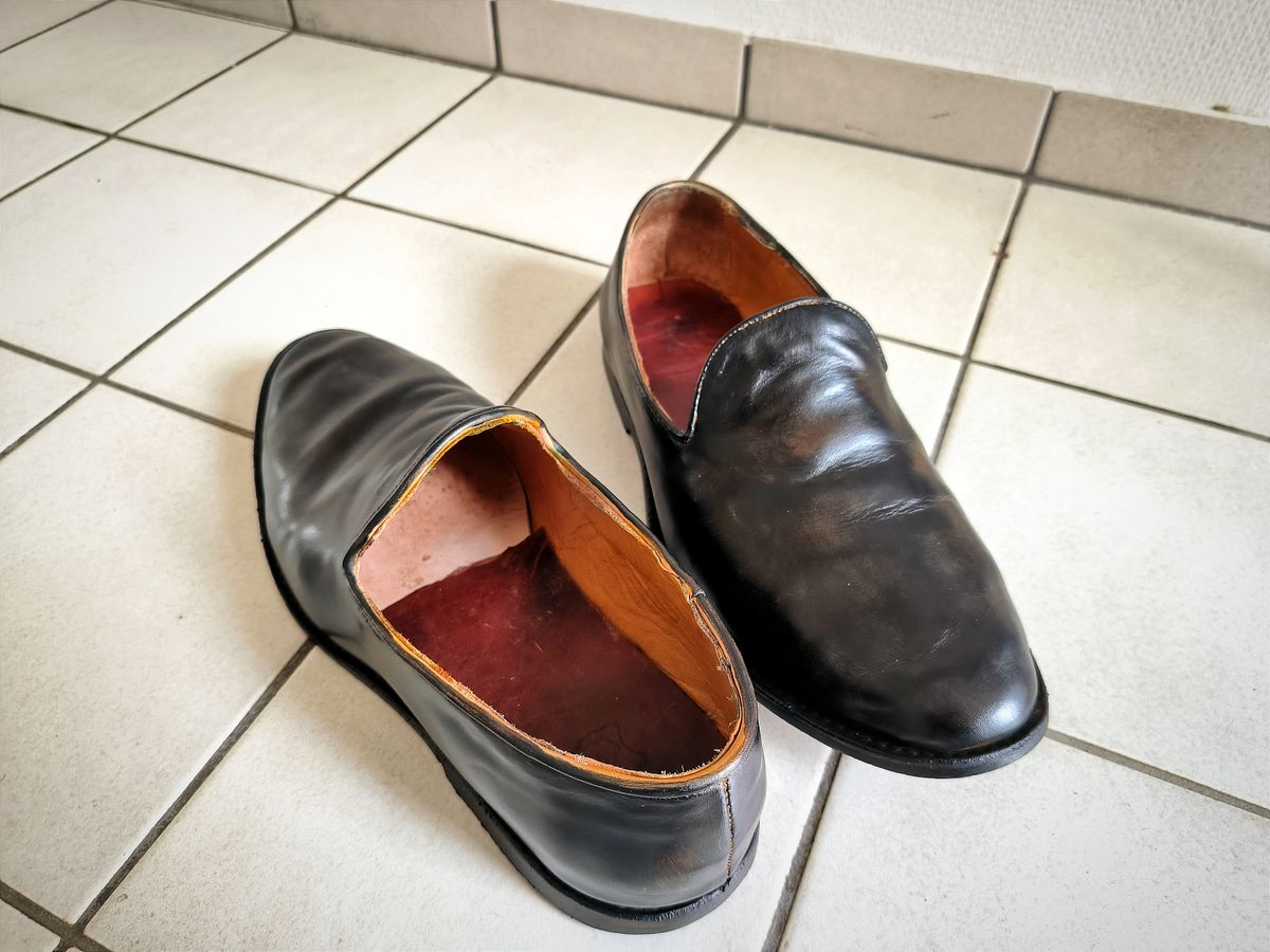 Photo by foppelland on November 23, 2024 of the Cordobes Slippers in Unknown Leather.