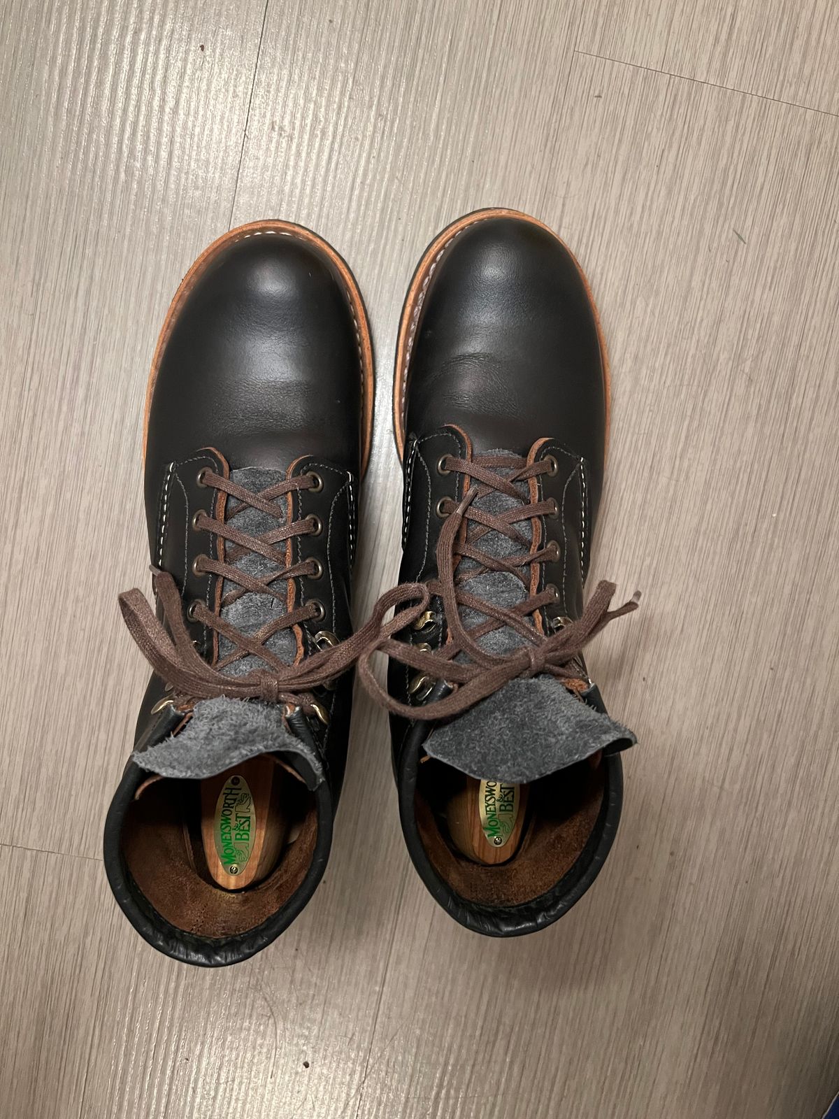 Photo by wyouwin on January 10, 2026 of the Red Wing Blacksmith in S.B. Foot Black Prairie.