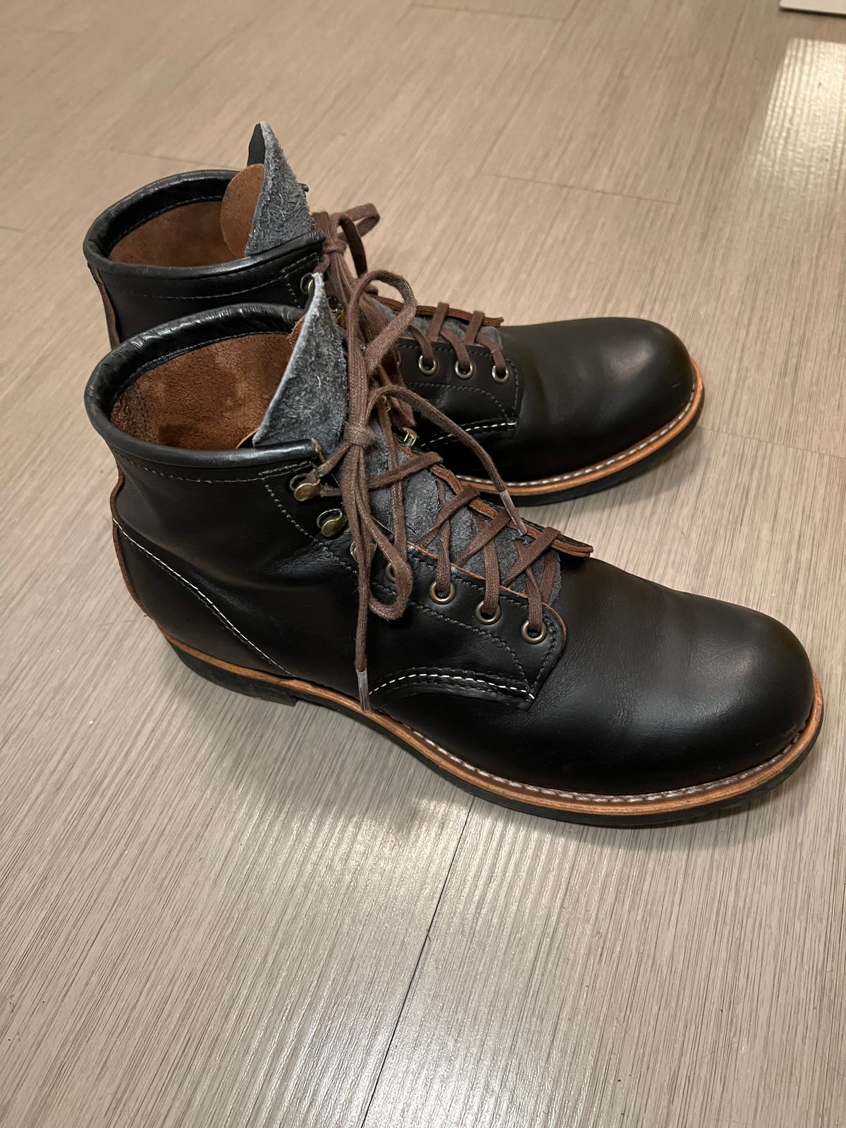 Photo by wyouwin on January 10, 2026 of the Red Wing Blacksmith in S.B. Foot Black Prairie.