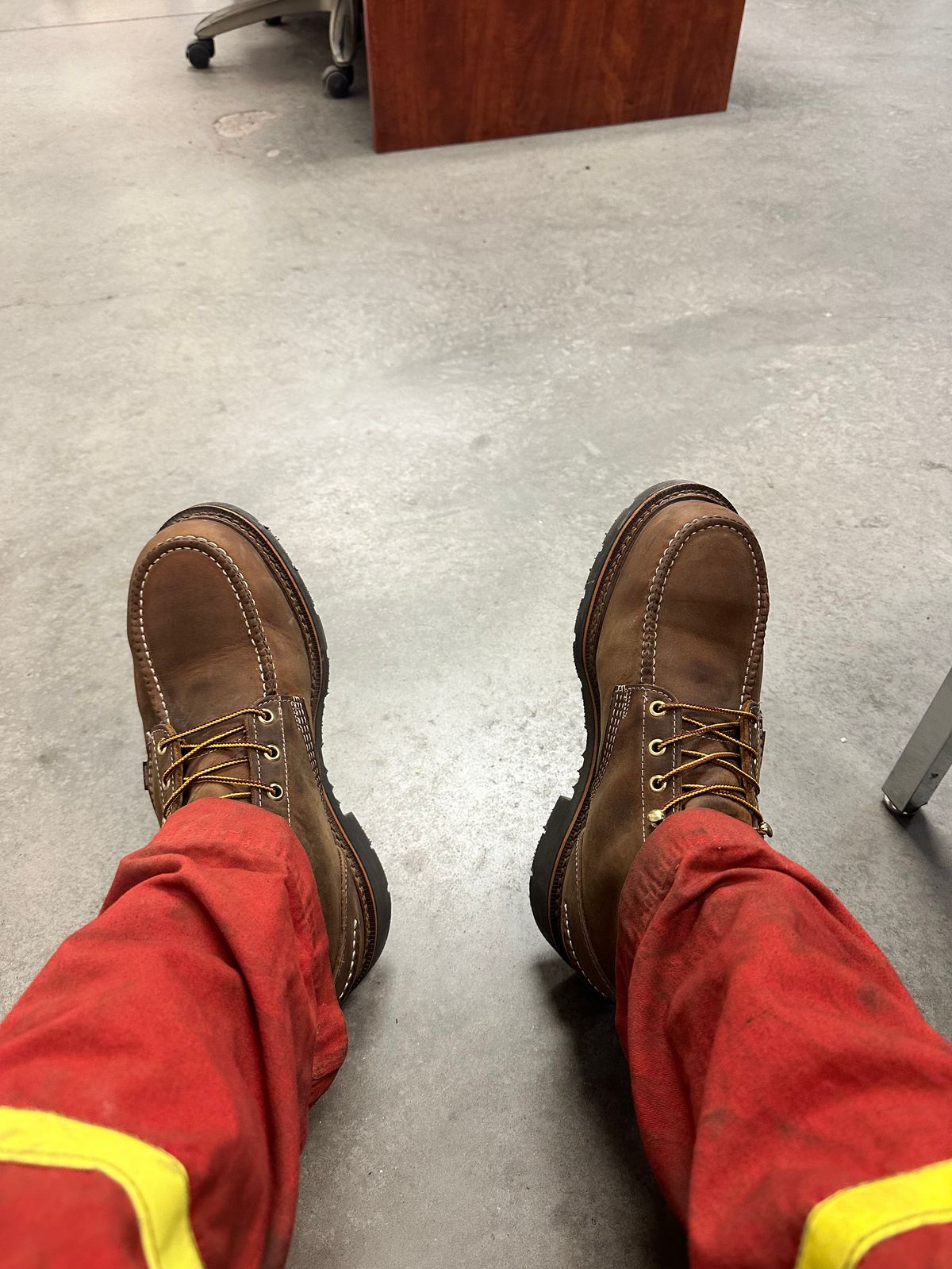 Photo by texas_ram on March 16, 2026 of the Thorogood 1957 Series 6" Moc Toe in Thorogood Crazy Horse.