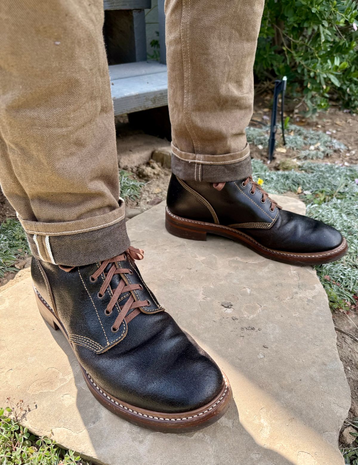 Photo by zeroremain on July 28, 2025 of the John Lofgren M-43 Service Shoes in Horween Dark Brown Waxed Flesh.