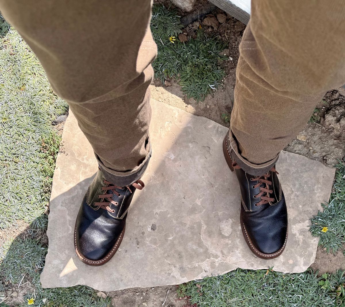 Photo by zeroremain on July 28, 2025 of the John Lofgren M-43 Service Shoes in Horween Dark Brown Waxed Flesh.