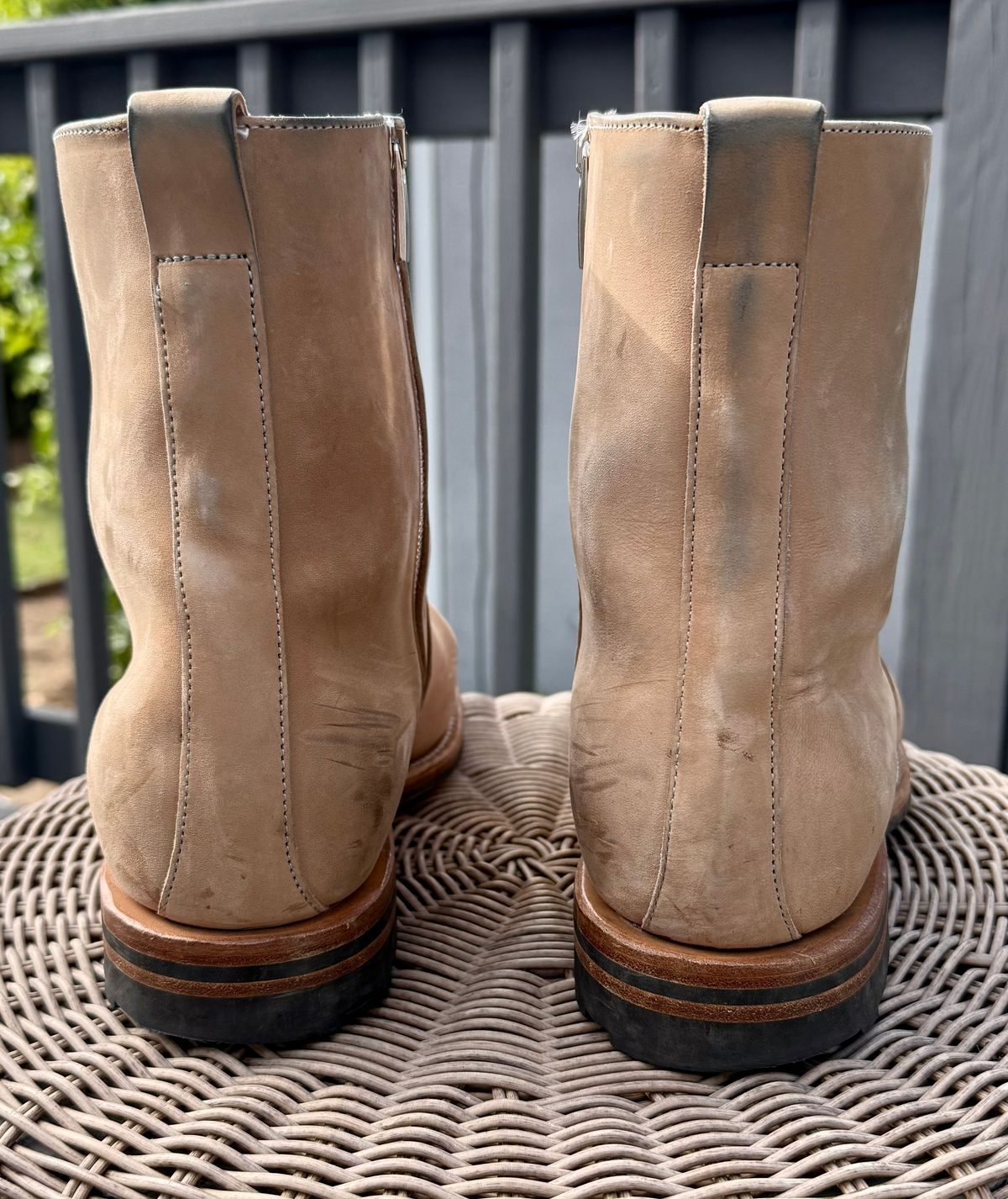 Photo by zeroremain on November 1, 2025 of the Viberg Side Zip in Maryam Light Grey Horsebutt.