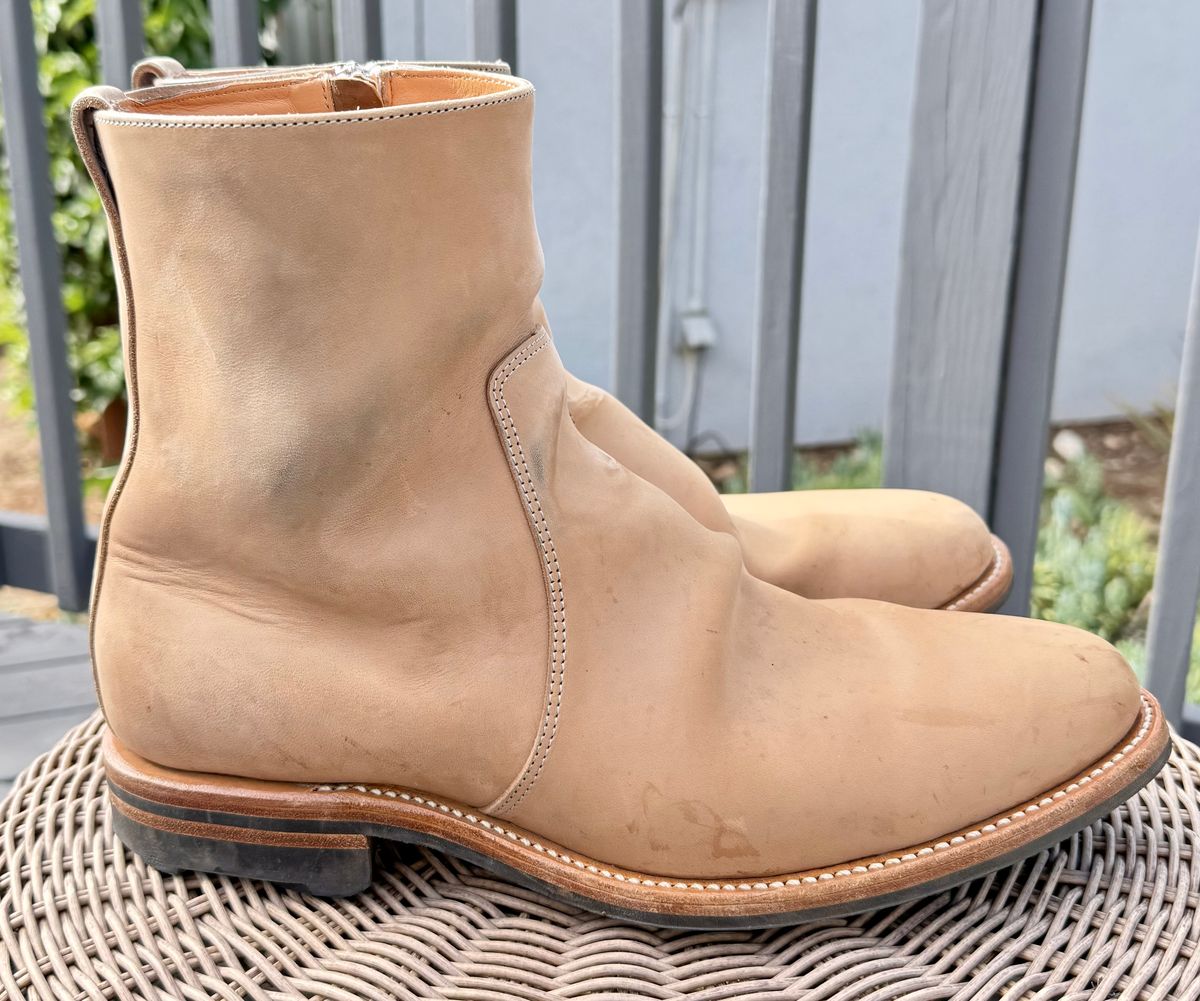 Photo by zeroremain on November 1, 2025 of the Viberg Side Zip in Maryam Light Grey Horsebutt.