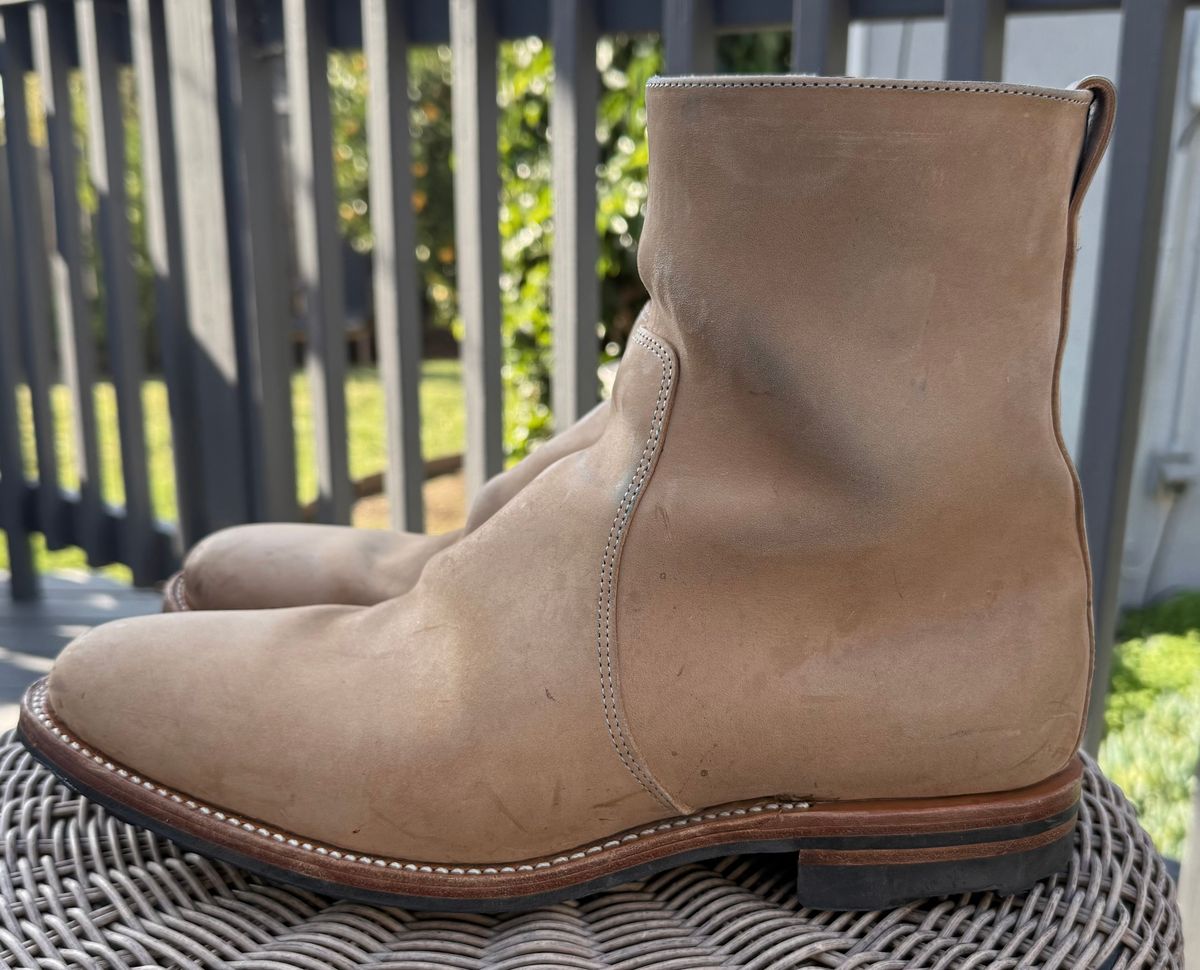 Photo by zeroremain on December 1, 2025 of the Viberg Side Zip in Maryam Light Grey Horsebutt.