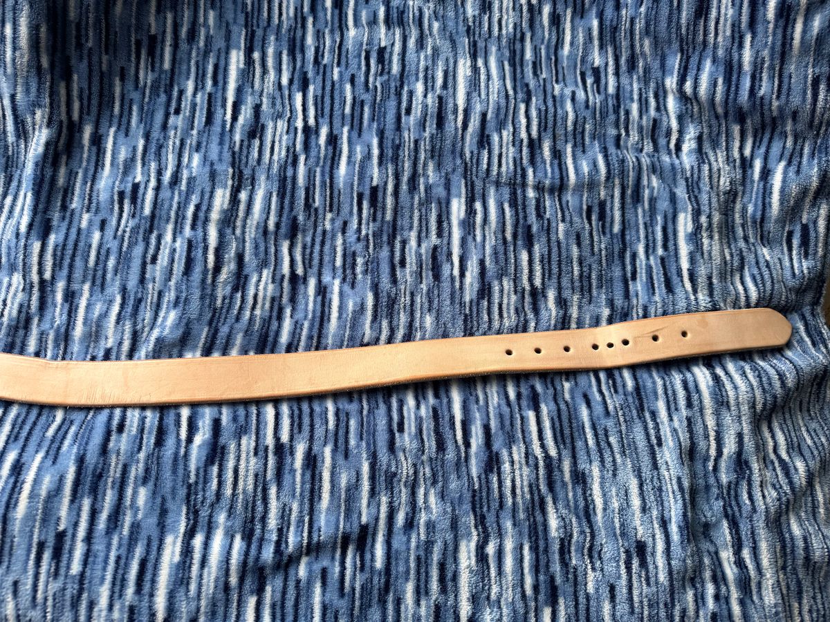 Photo by Mirswith95 on November 1, 2025 of the Nicks Work Belt in Wickett & Craig Natural Veg Tan.