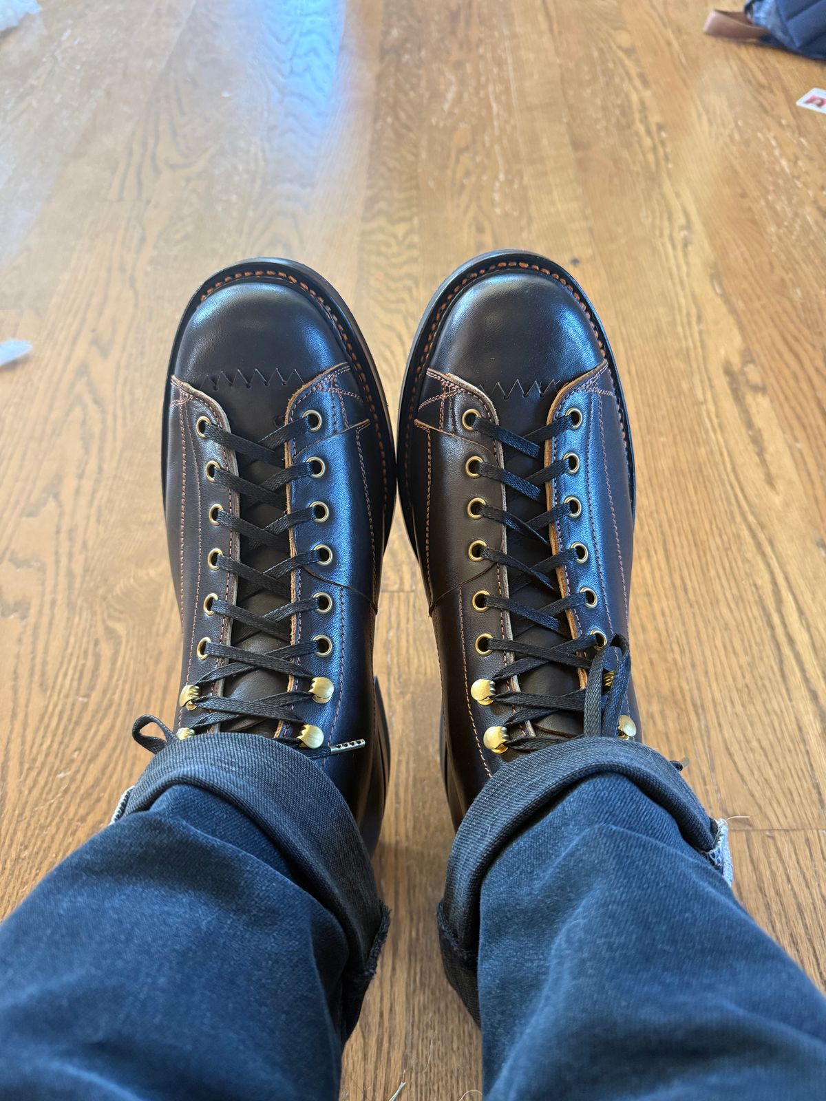 Photo by Mirswith95 on October 1, 2025 of the Sagara Cordmaster in Indonesian Black Teacore.