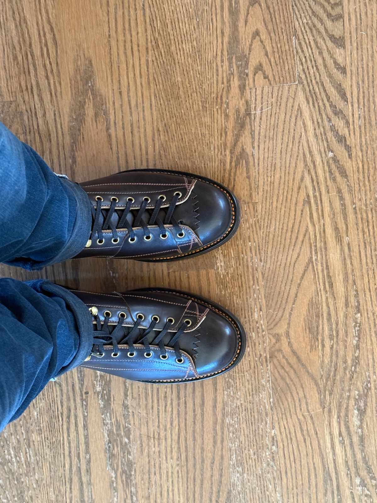 Photo by Mirswith95 on October 1, 2025 of the Sagara Cordmaster in Indonesian Black Teacore.