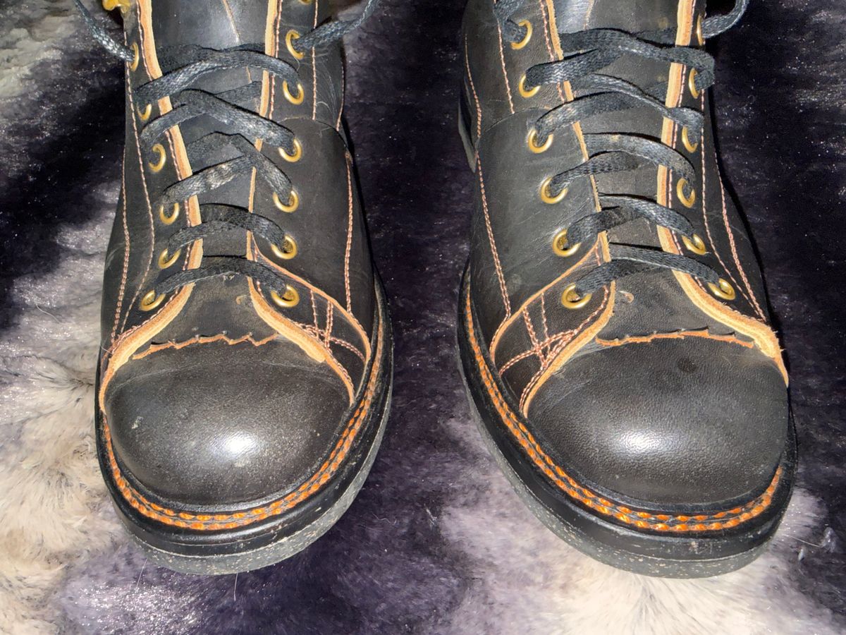 Photo by Mirswith95 on October 7, 2025 of the Sagara Cordmaster in Indonesian Black Teacore.